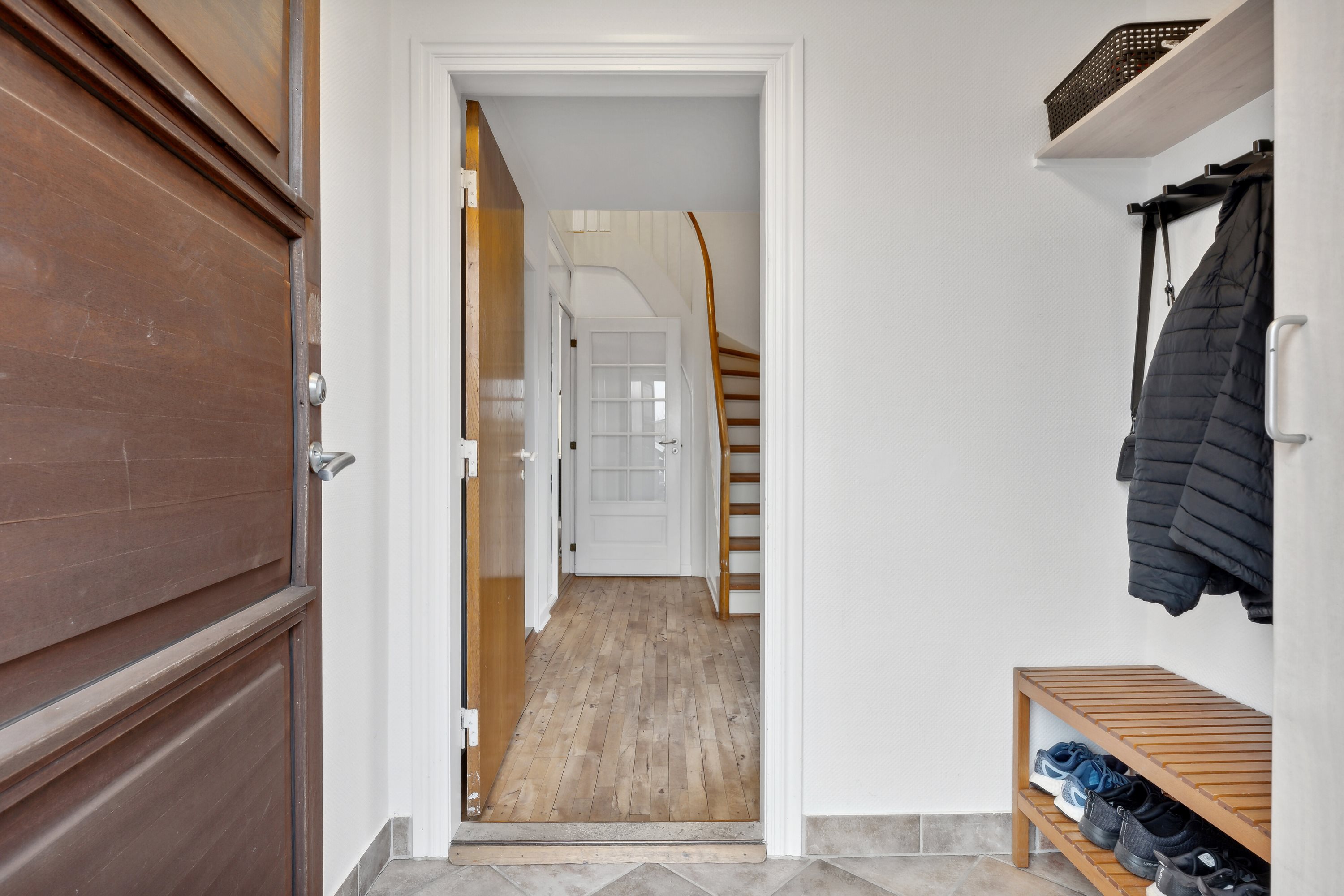 Fremhævet entre billede i fuldskærmstilstand. Billede af Fynsgade 19, 9870 Sindal