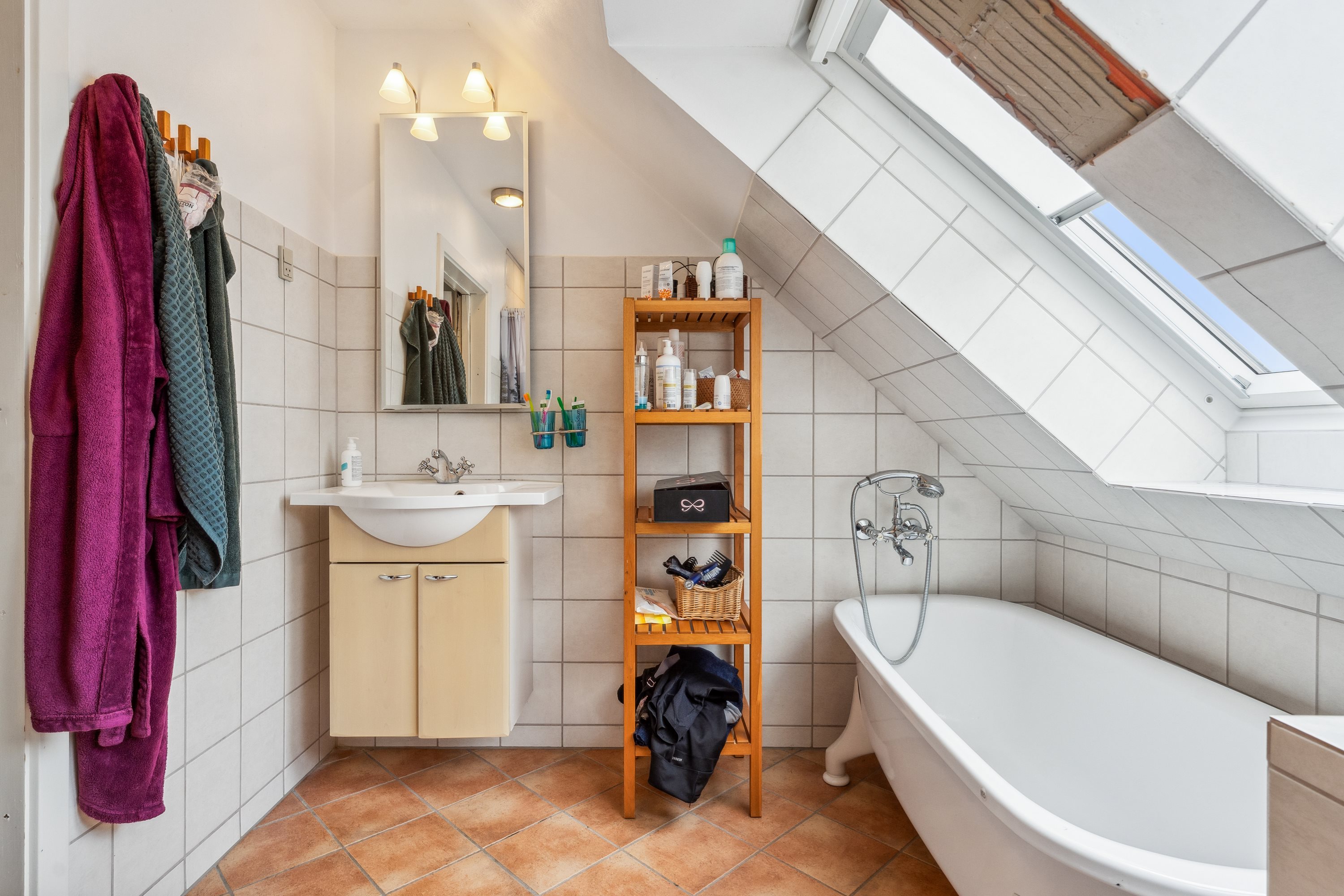 Fremhævet badeværelse billede i fuldskærmstilstand. Billede af Rismøllegade 2, 8930 Randers NØ