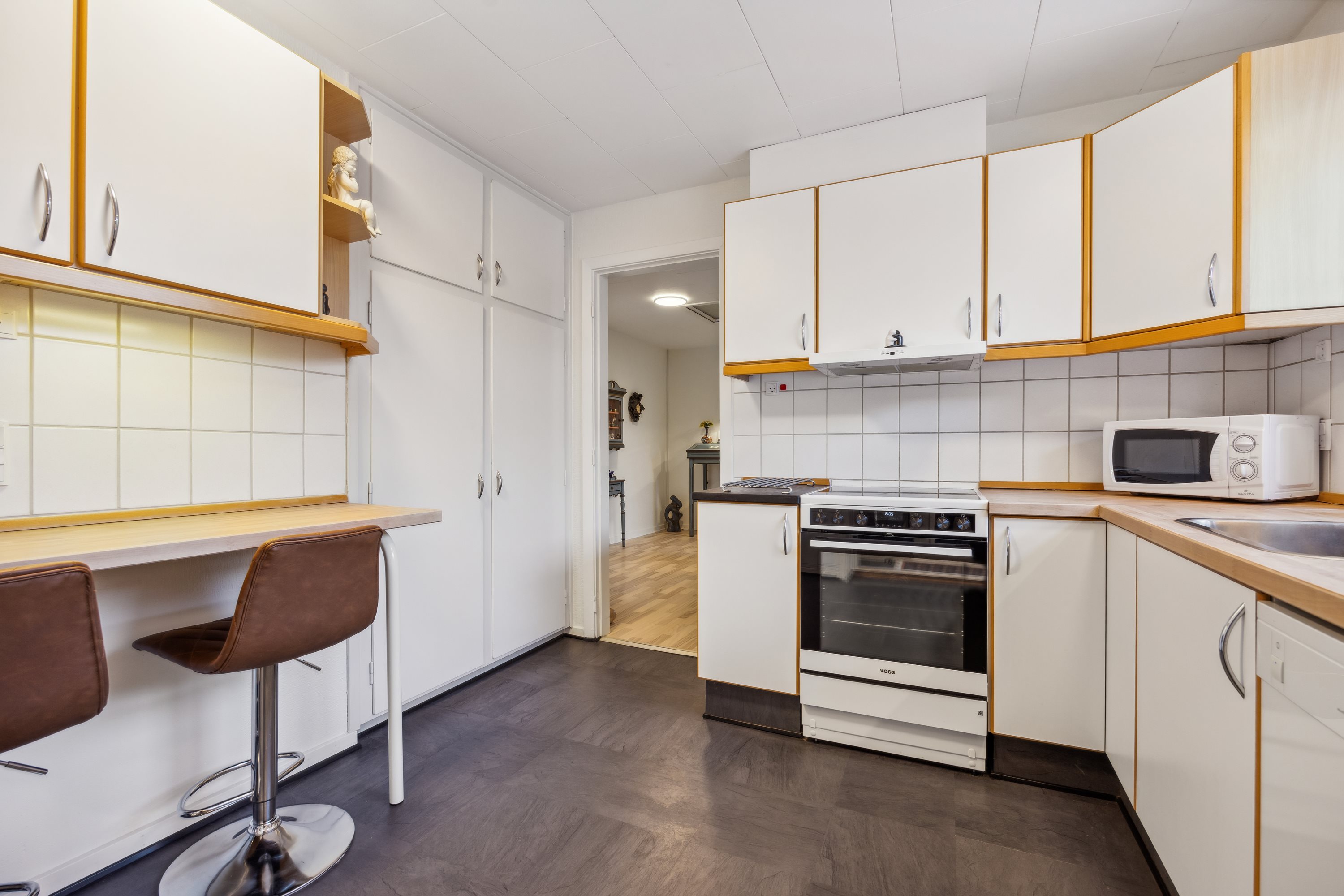 Fremhævet køkken billede i fuldskærmstilstand. Billede af Strandvejen 148, Hou, 9370 Hals