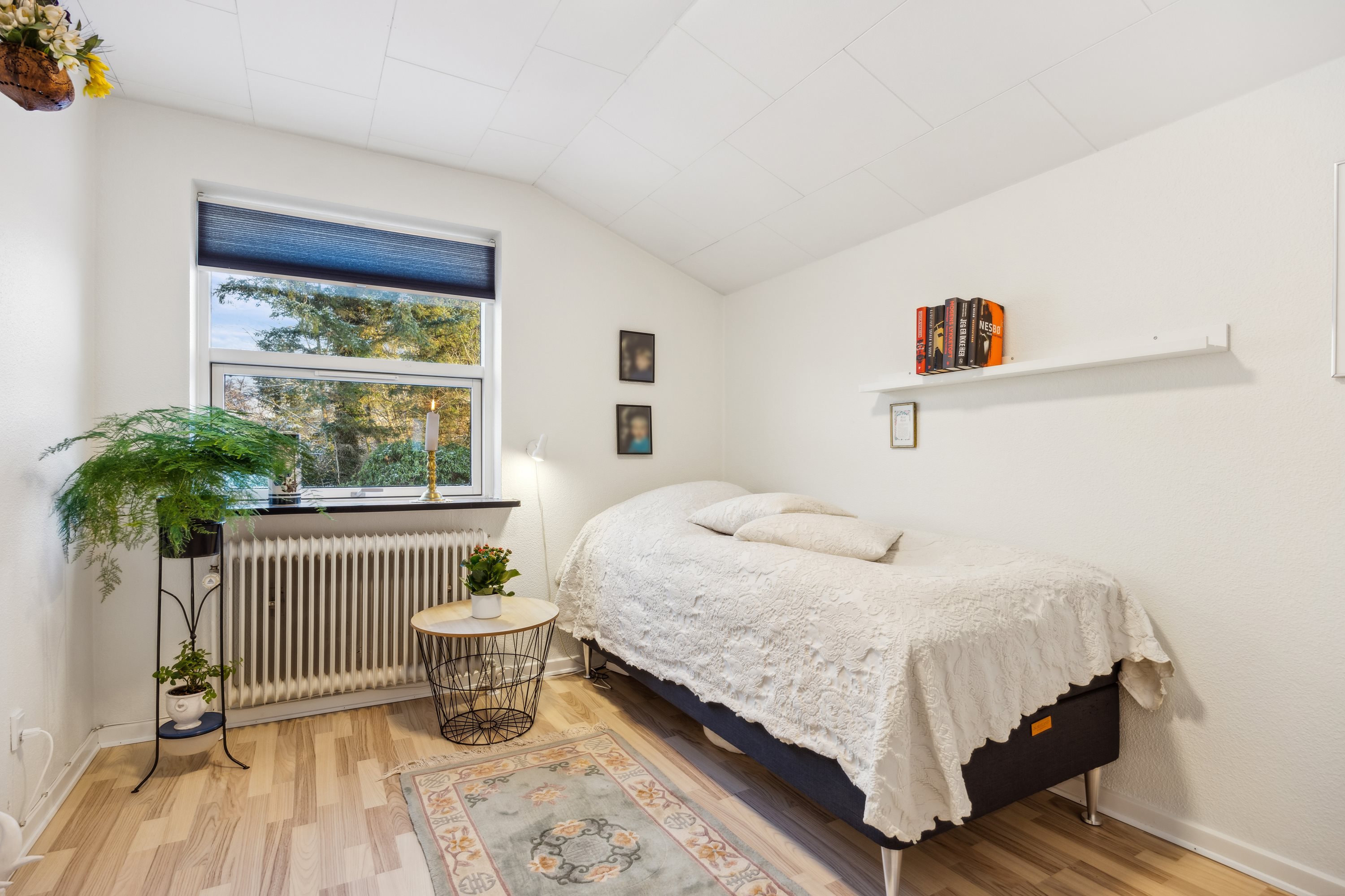 Fremhævet værelse billede i fuldskærmstilstand. Billede af Strandvejen 148, Hou, 9370 Hals