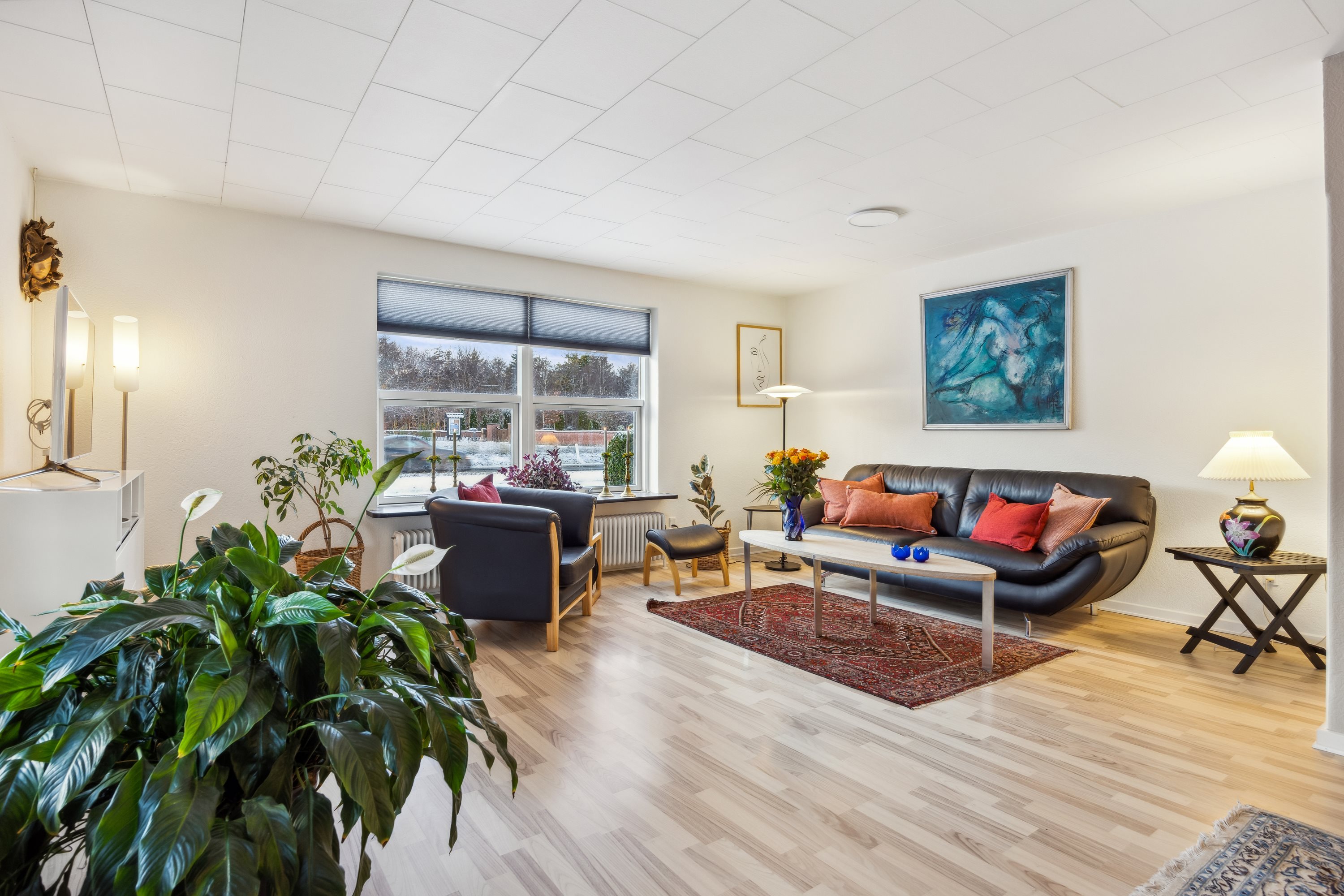 Fremhævet stue billede i fuldskærmstilstand. Billede af Strandvejen 148, Hou, 9370 Hals