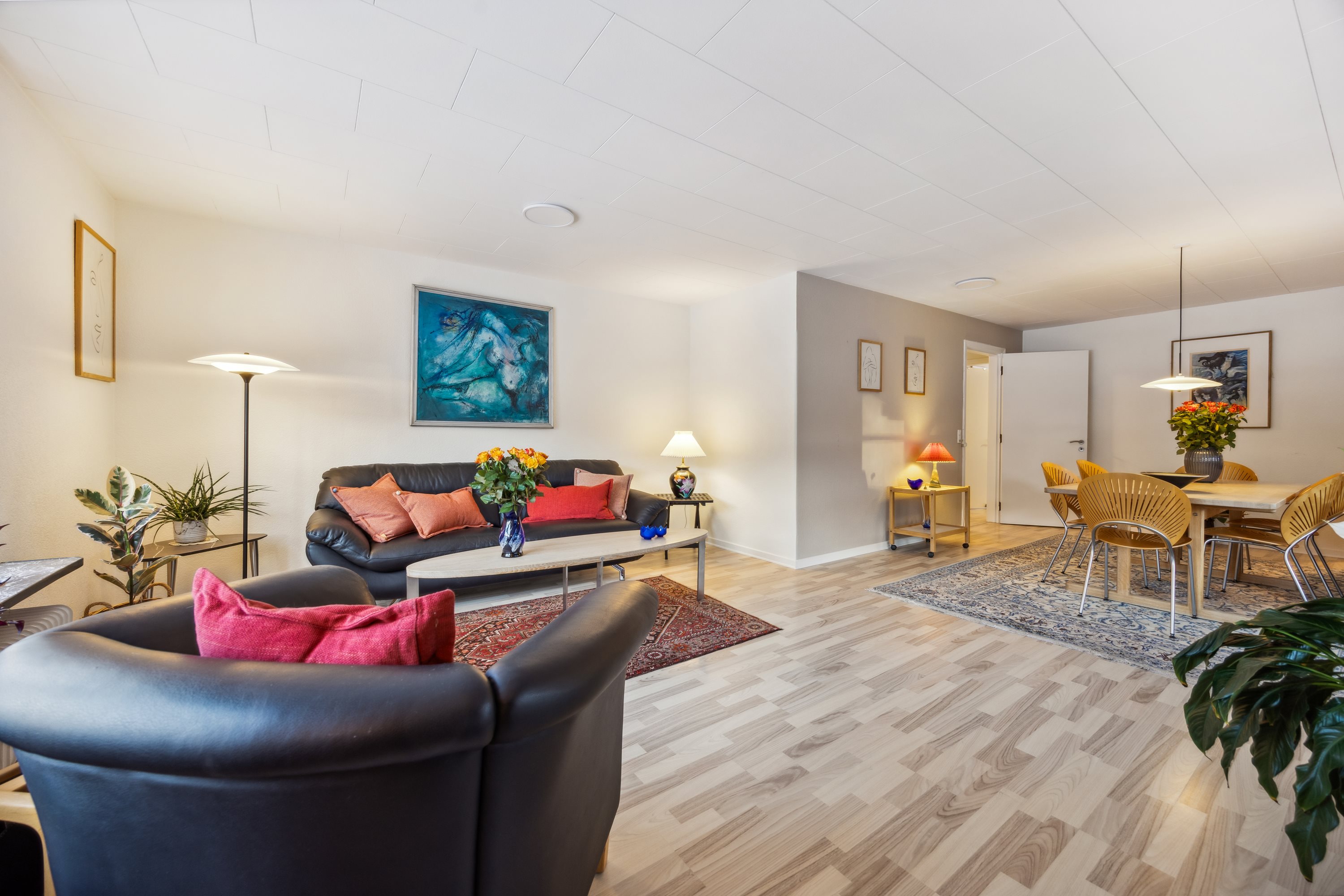 Fremhævet stue billede i fuldskærmstilstand. Billede af Strandvejen 148, Hou, 9370 Hals