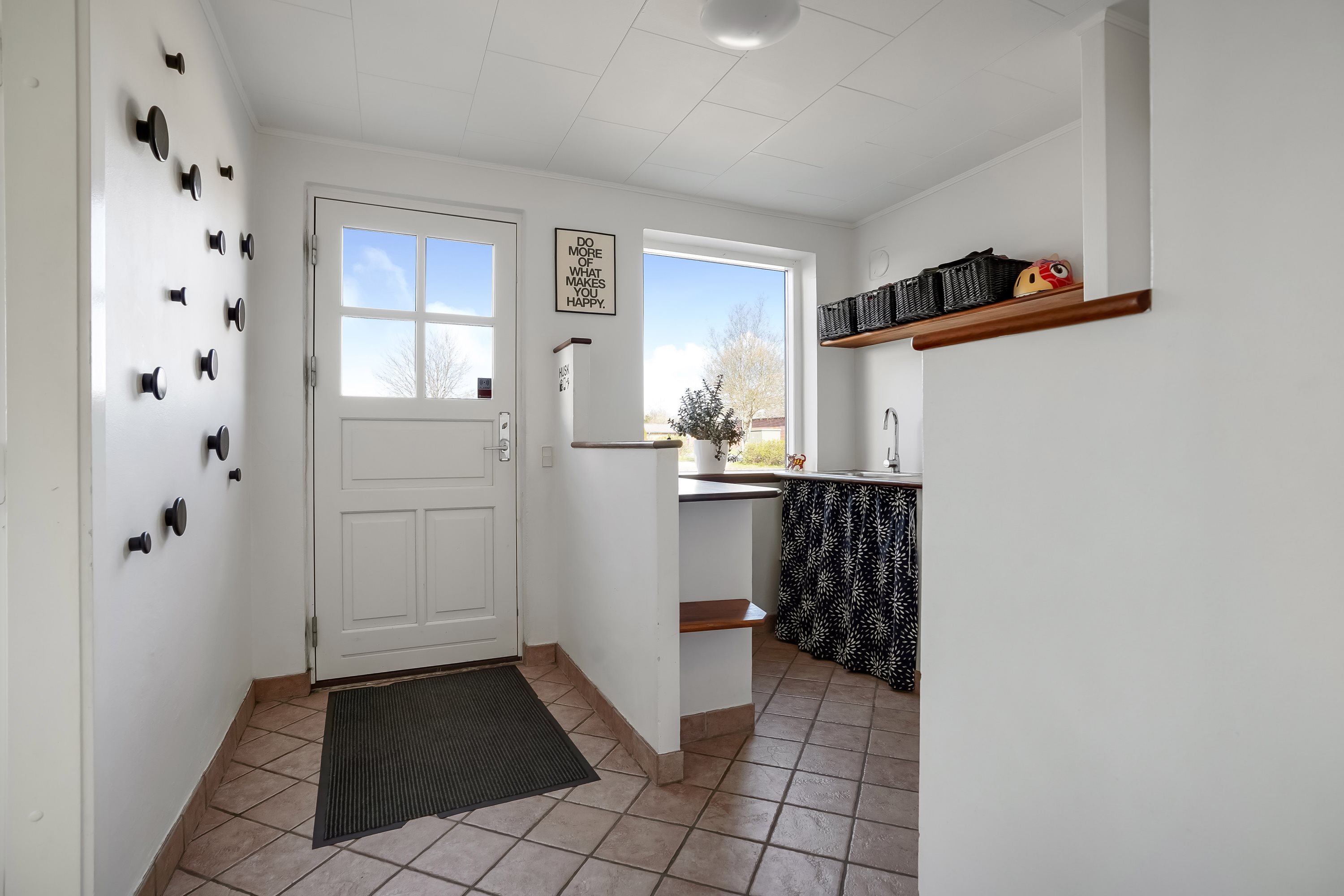 Fremhævet indgang billede i fuldskærmstilstand. Billede af Nyvej 20, Aale, 7160 Tørring