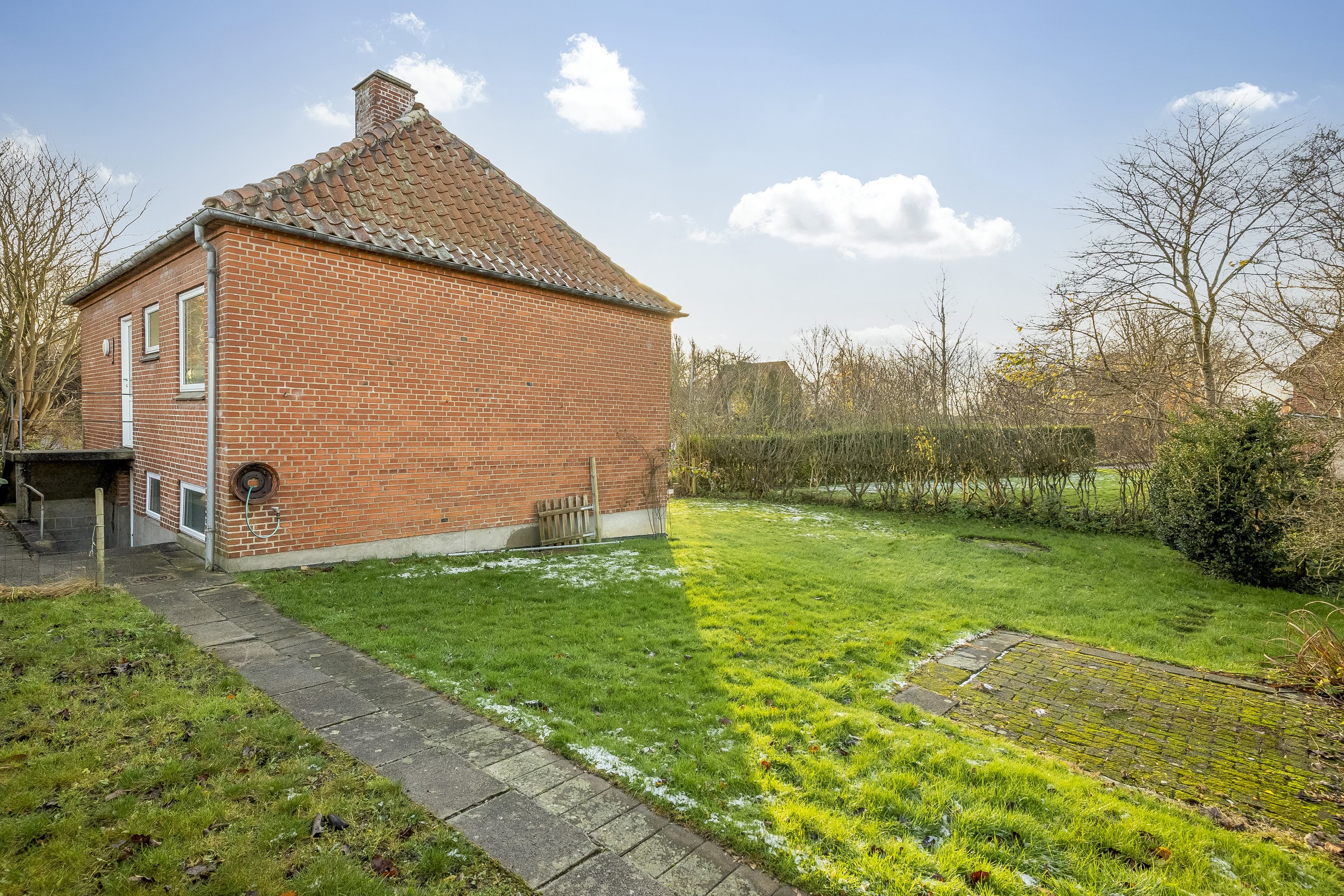 Fremhævet have billede i fuldskærmstilstand. Billede af Østerbjerg 9, 7620 Lemvig