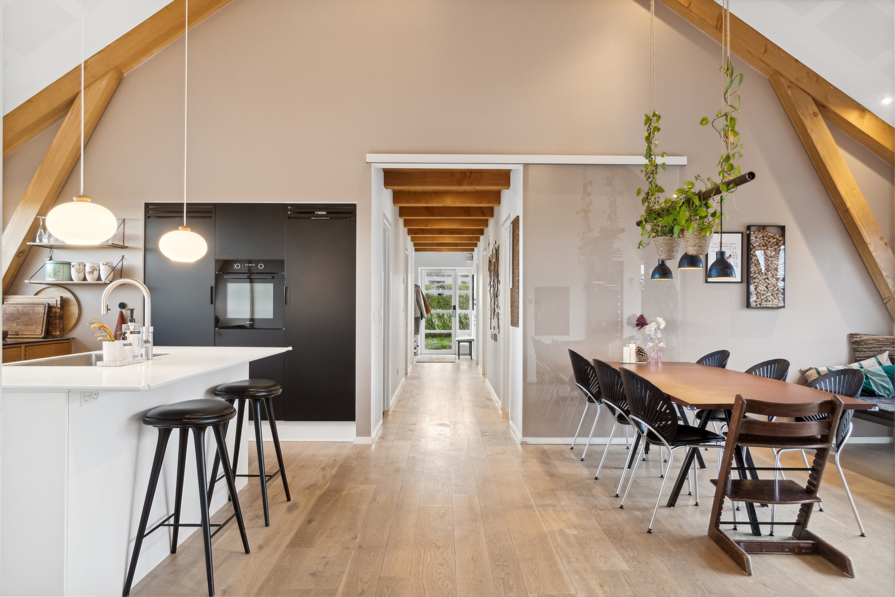 Fremhævet køkken/alrum billede i fuldskærmstilstand. Billede af Damgårdstoften 64, 8320 Mårslet