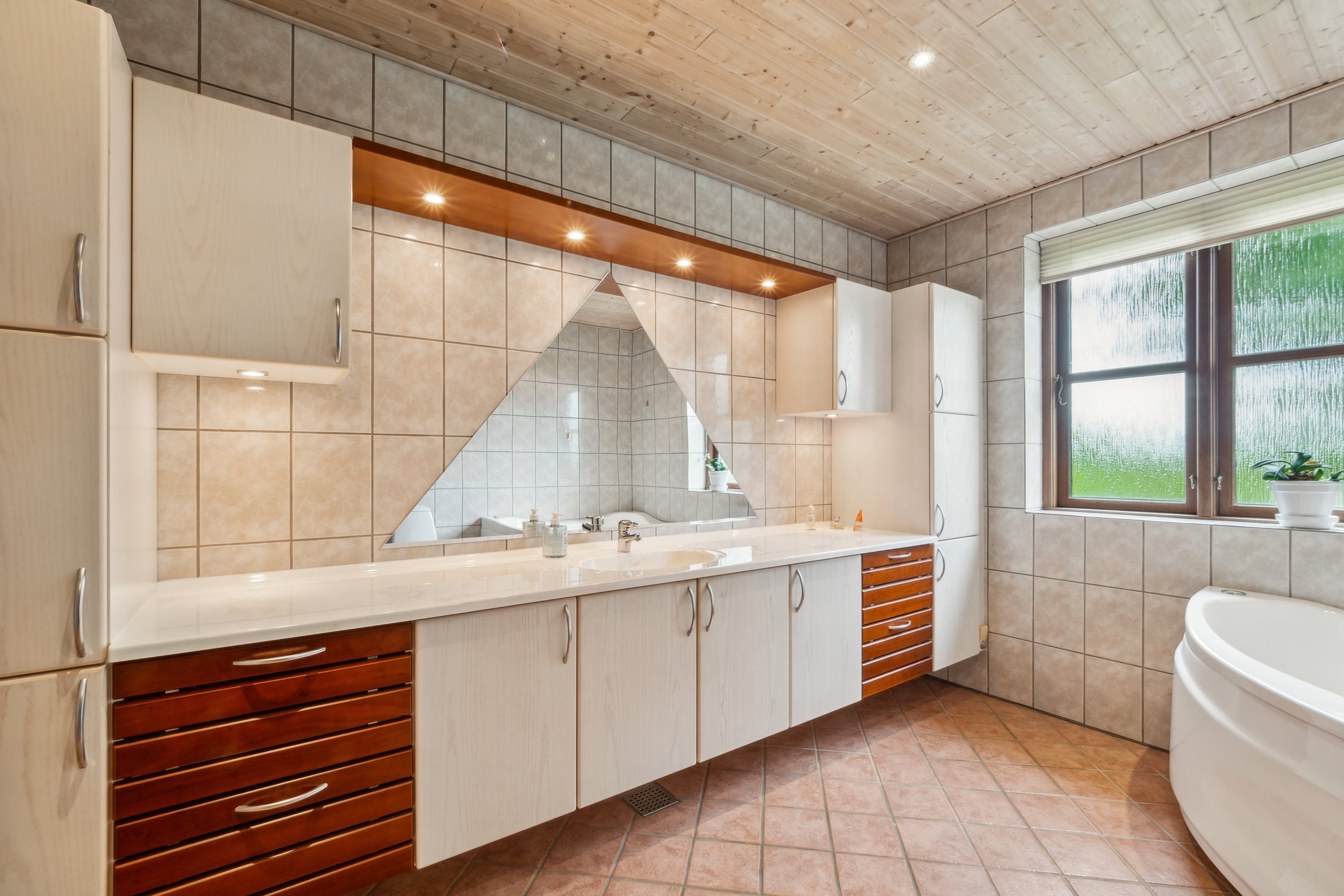 Fremhævet badeværelse billede i fuldskærmstilstand. Billede af Tingstrupvej 52B, Tingstrup, 7700 Thisted