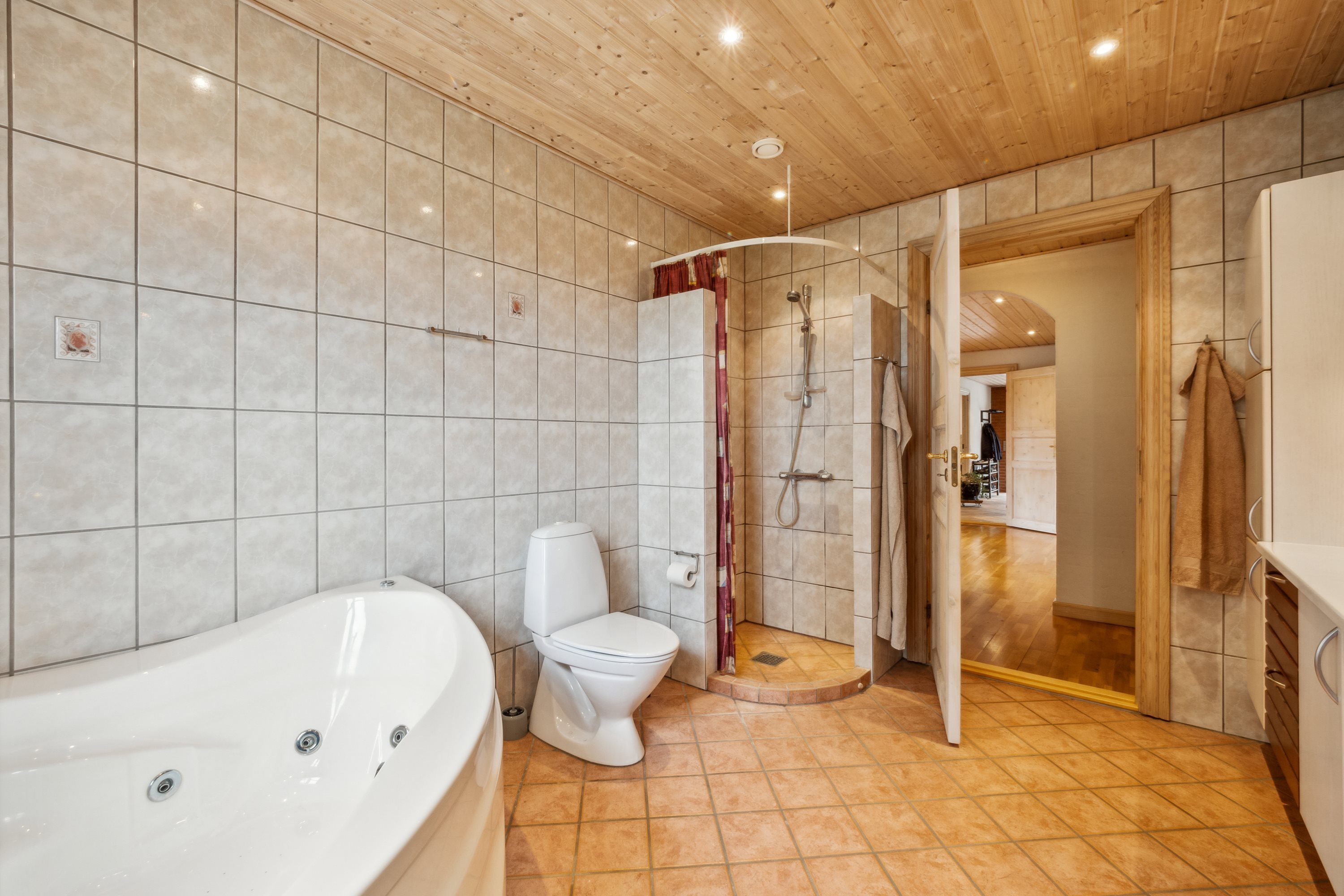 Fremhævet badeværelse billede i fuldskærmstilstand. Billede af Tingstrupvej 52B, Tingstrup, 7700 Thisted