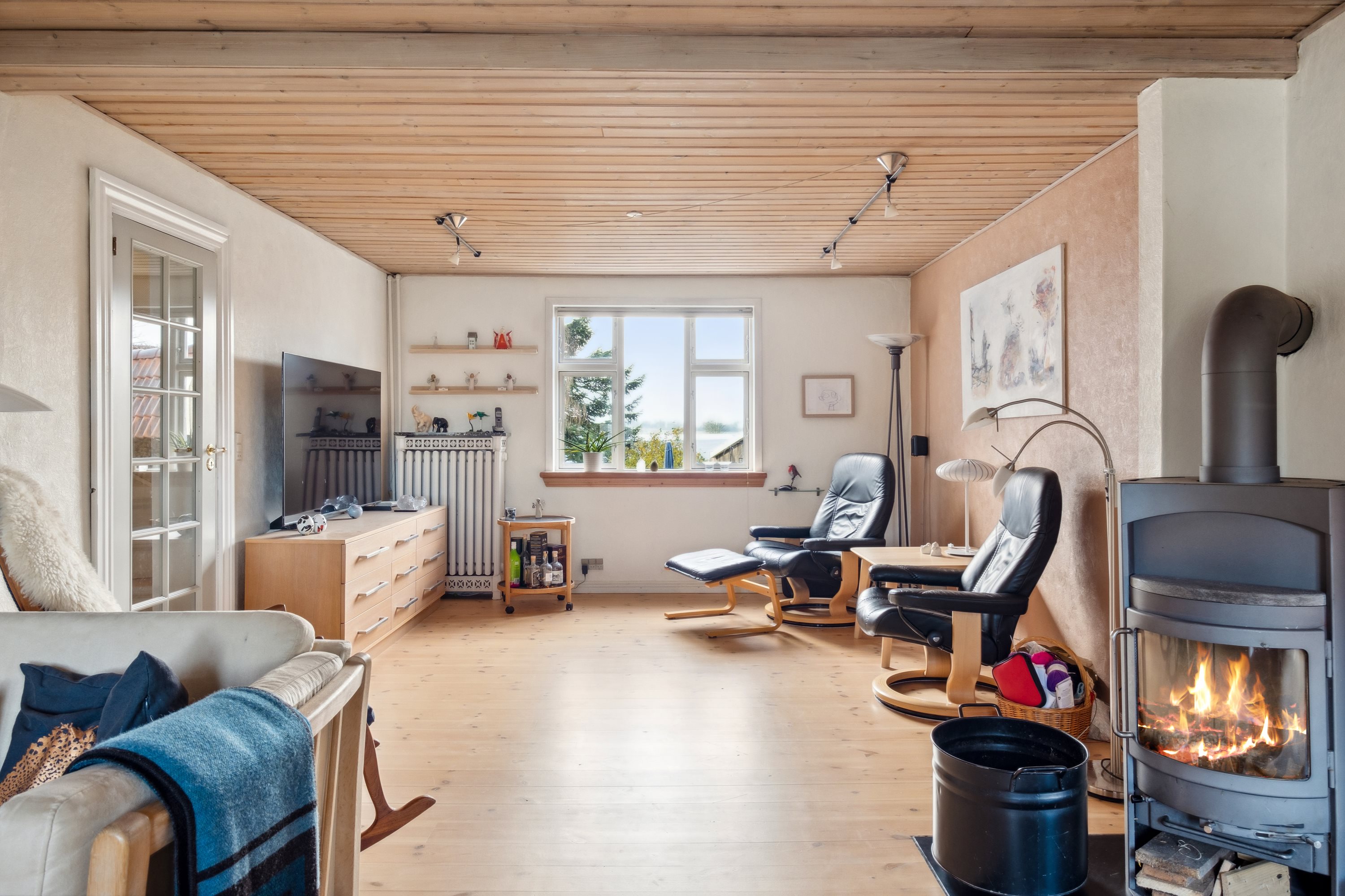 Fremhævet stue billede i fuldskærmstilstand. Billede af Hannerupvej 250, 9500 Hobro