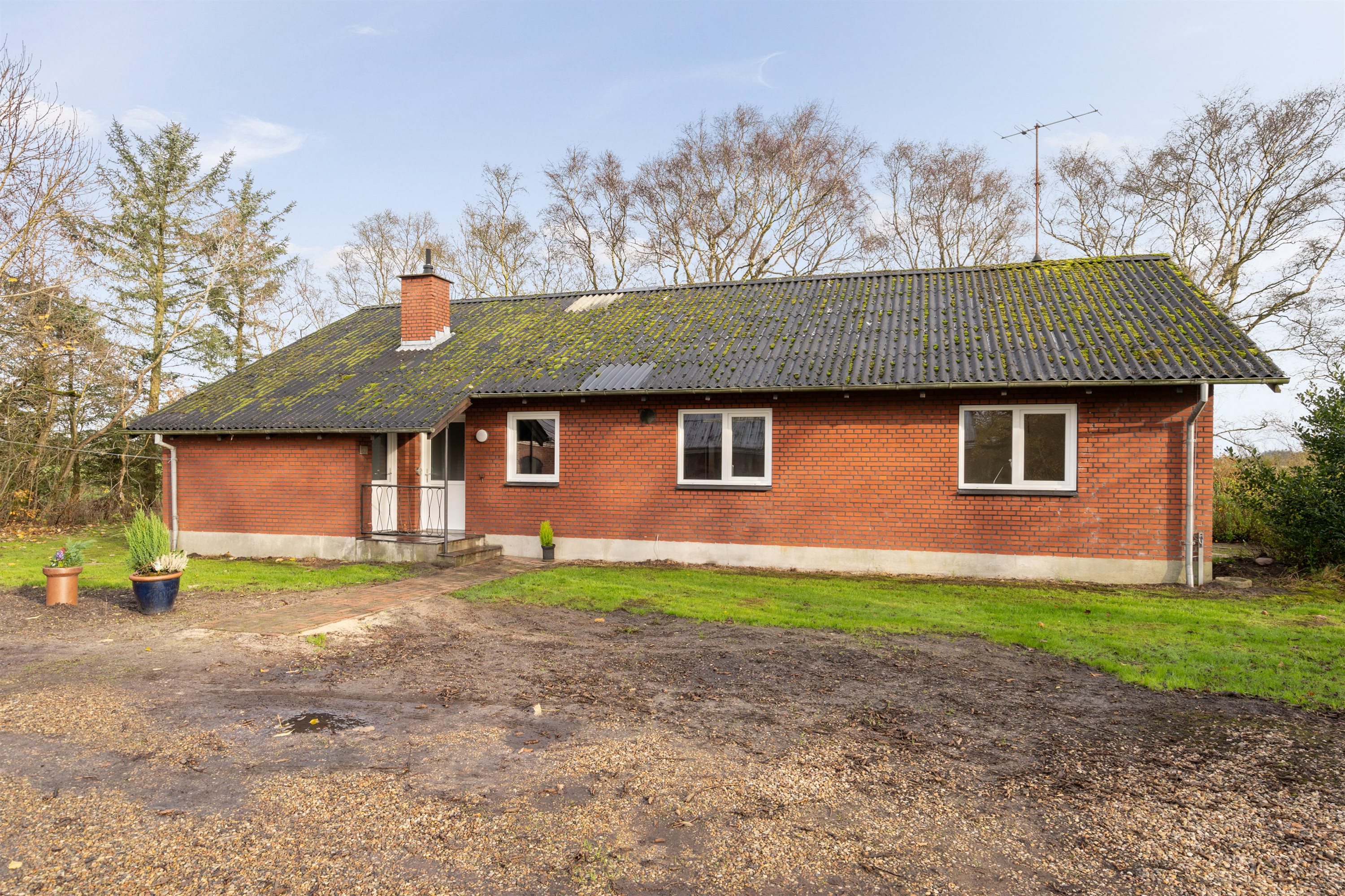 Miniaturebillede 2: ejendommen. Billede af Vejlevej 53, Hodde, 6862 Tistrup