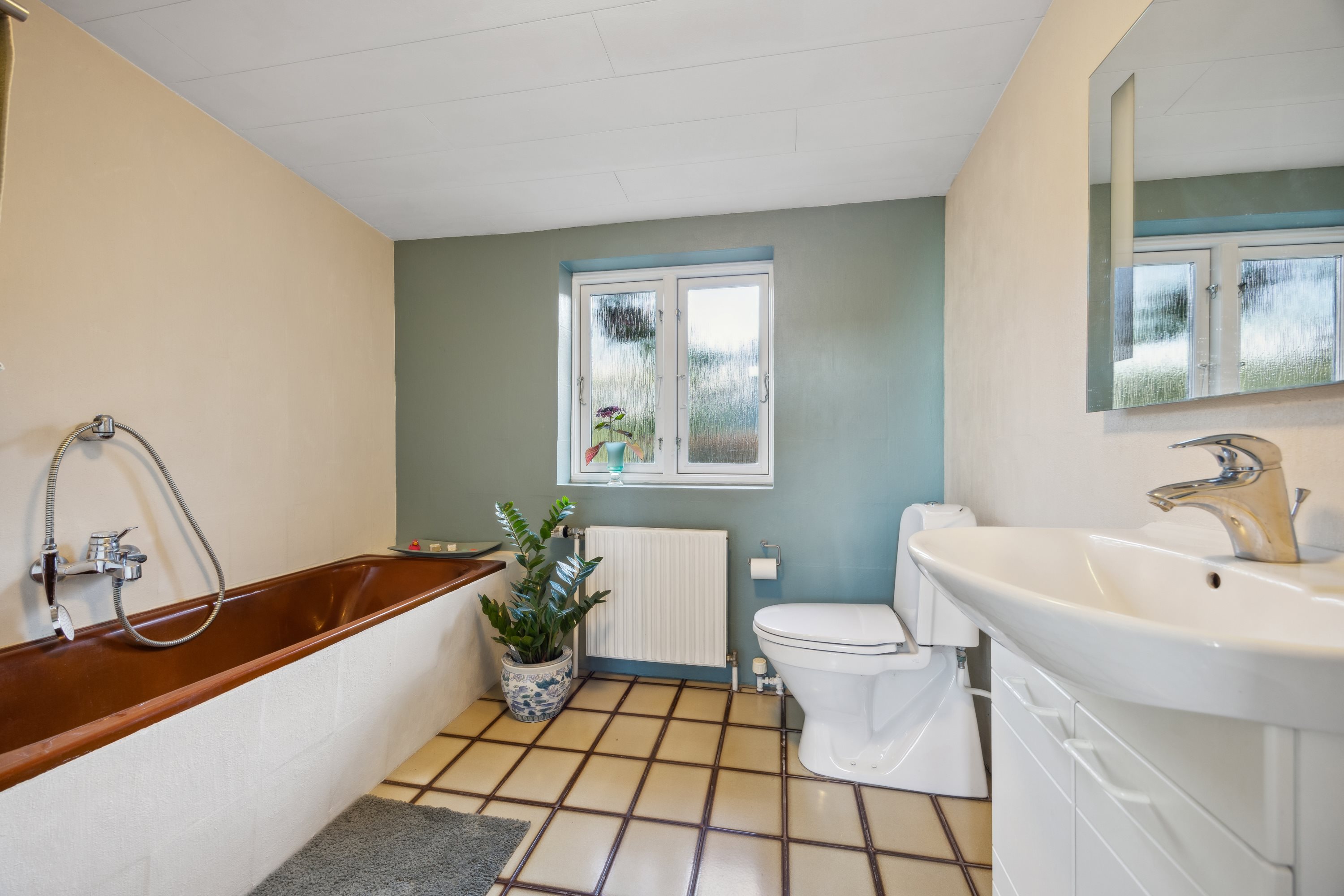 Fremhævet badeværelse billede i fuldskærmstilstand. Billede af Kirkegade 83, 9460 Brovst