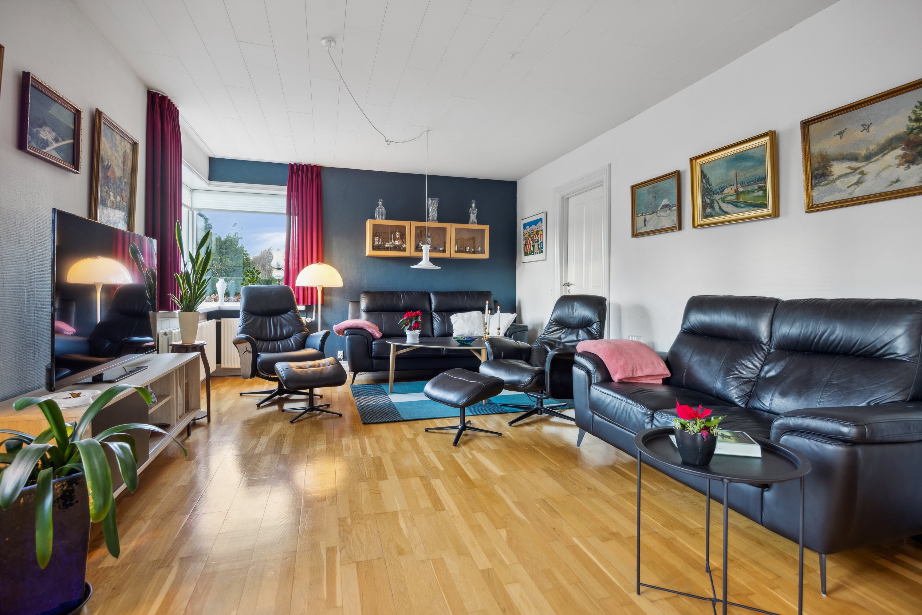 Fremhævet stue billede i fuldskærmstilstand. Billede af Kirkegade 83, 9460 Brovst