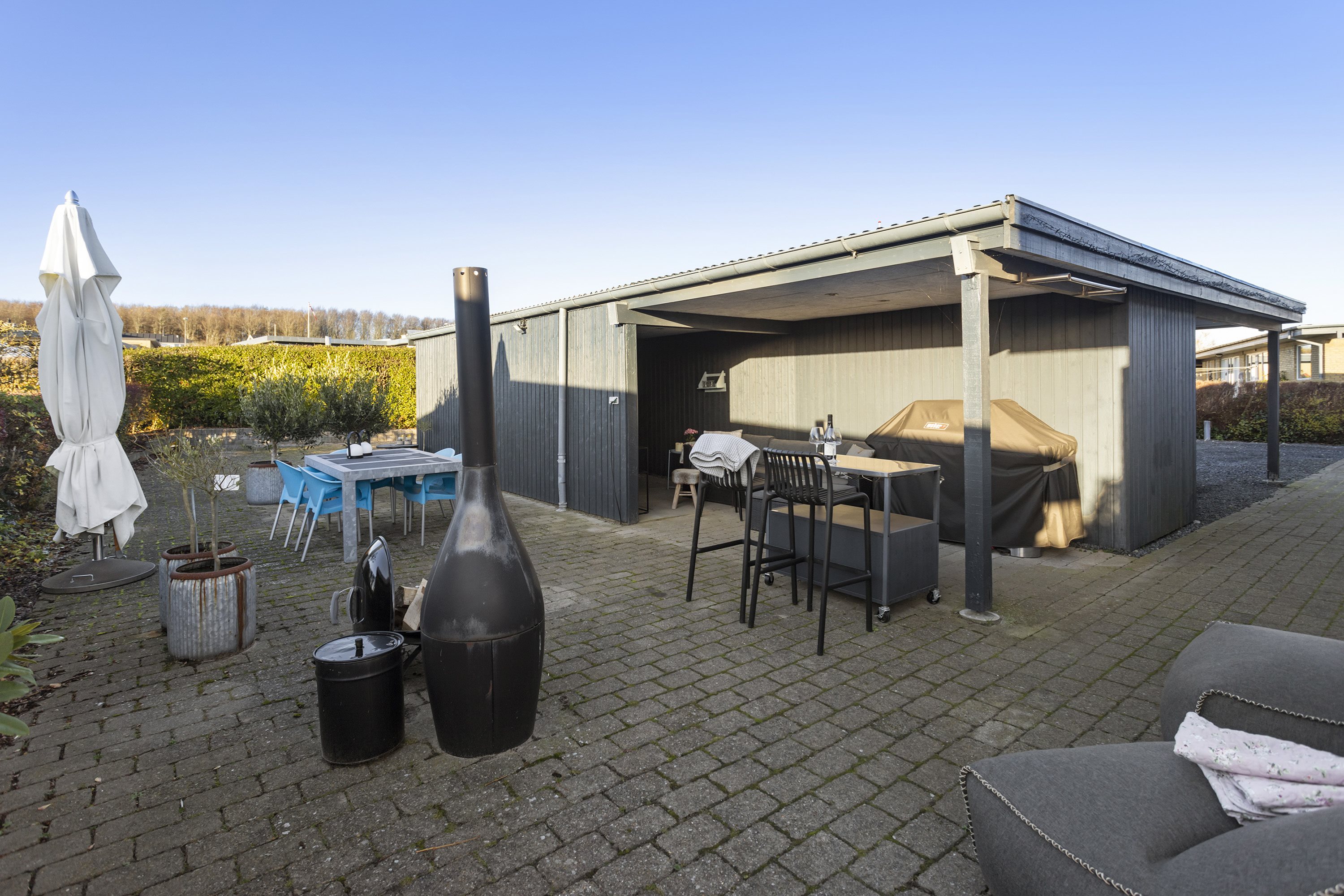 Fremhævet terrasse billede i fuldskærmstilstand. Billede af Tronderupvej 15, Kilden, 9900 Frederikshavn