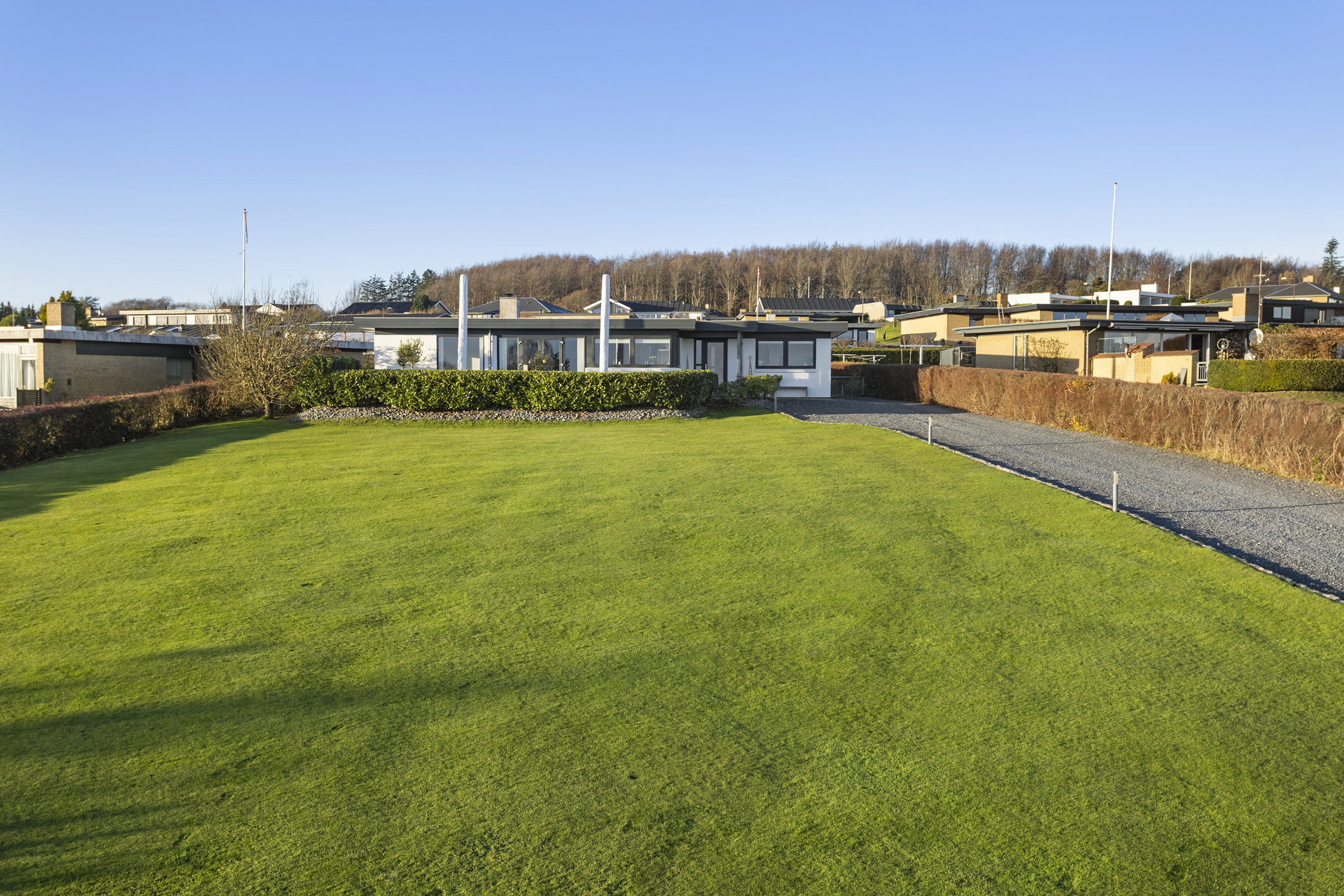 Fremhævet have billede i fuldskærmstilstand. Billede af Tronderupvej 15, Kilden, 9900 Frederikshavn