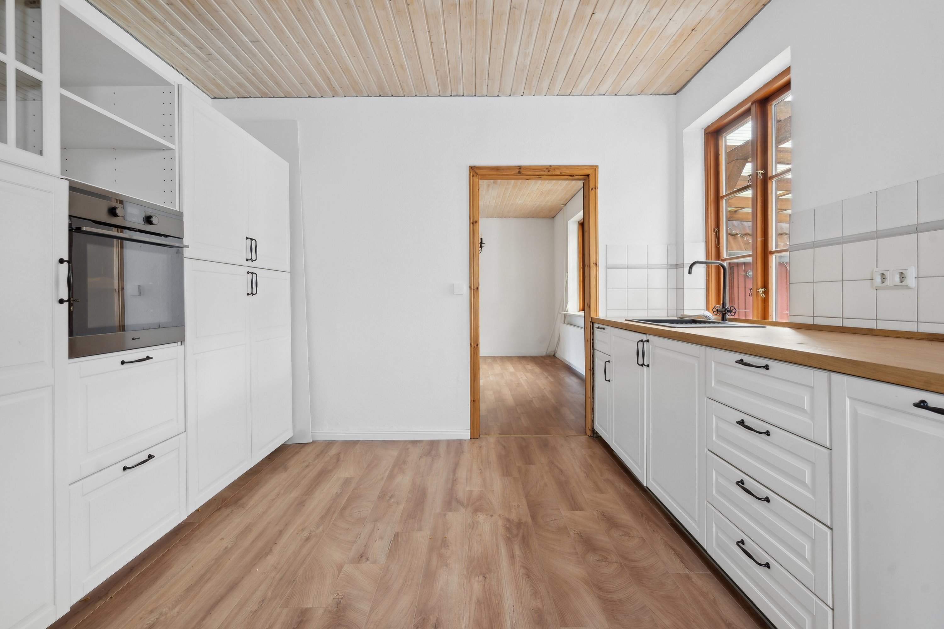 Fremhævet køkken billede i fuldskærmstilstand. Billede af Oksevej 30, 6330 Padborg