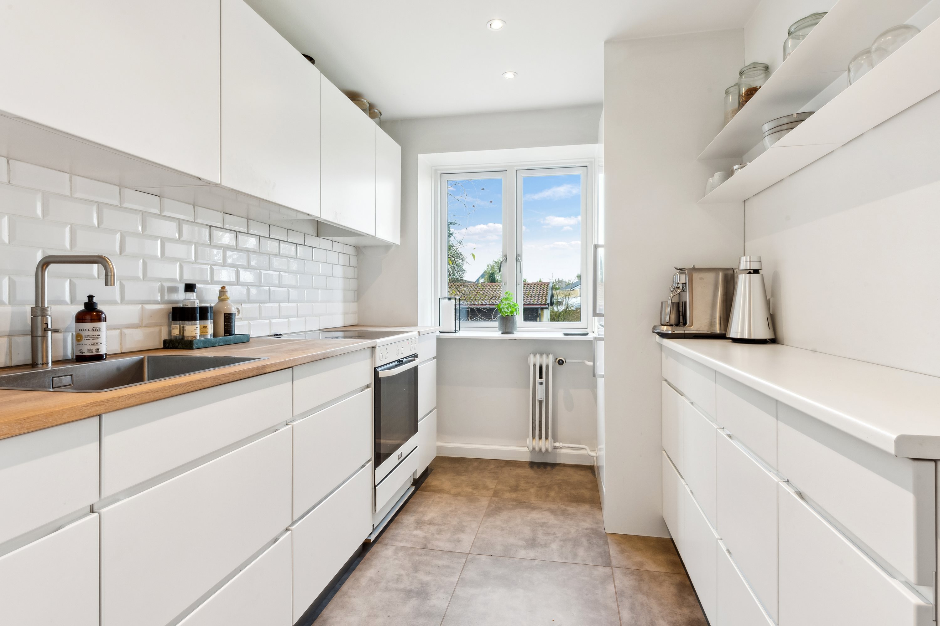 Fremhævet køkken billede i fuldskærmstilstand. Billede af Frejasvej 16D, st.. th., 3000 Helsingør