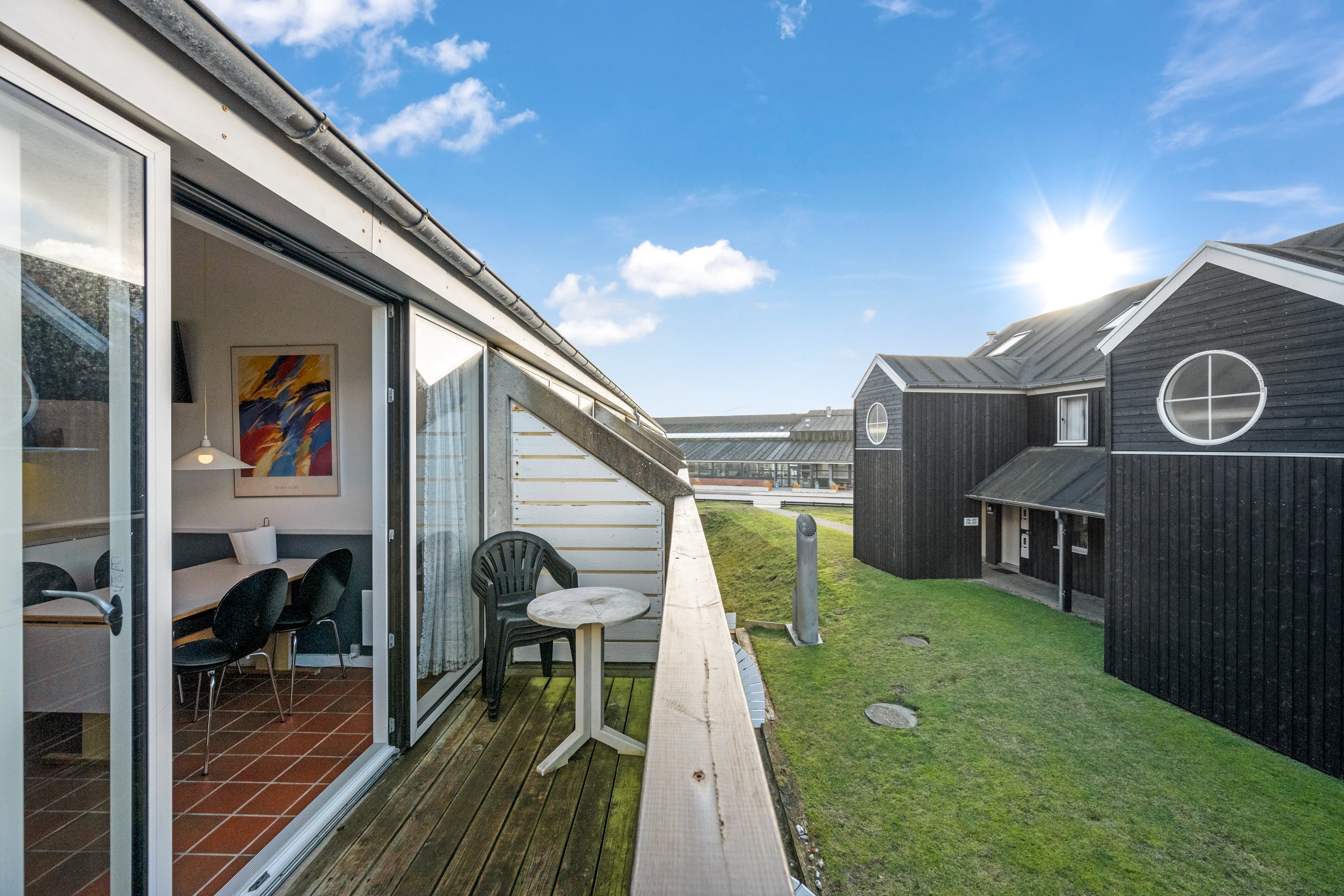 Fremhævet terrasse billede i fuldskærmstilstand. Billede af Golfvejen 2A, 1. 320., Fanø Bad, 6720 Fanø