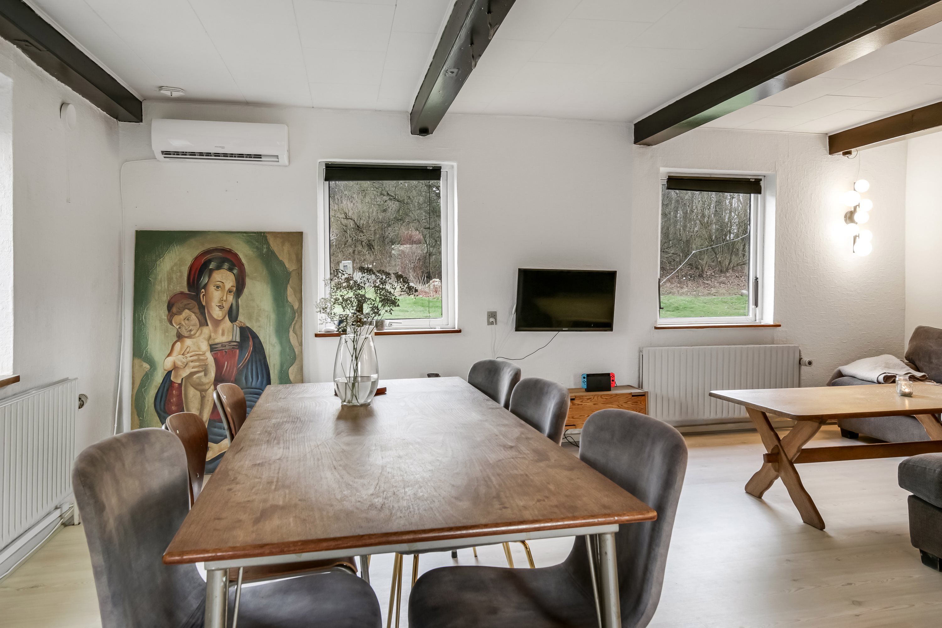 Fremhævet stue billede i fuldskærmstilstand. Billede af Liltvedvej 40, Liltved, 8963 Auning