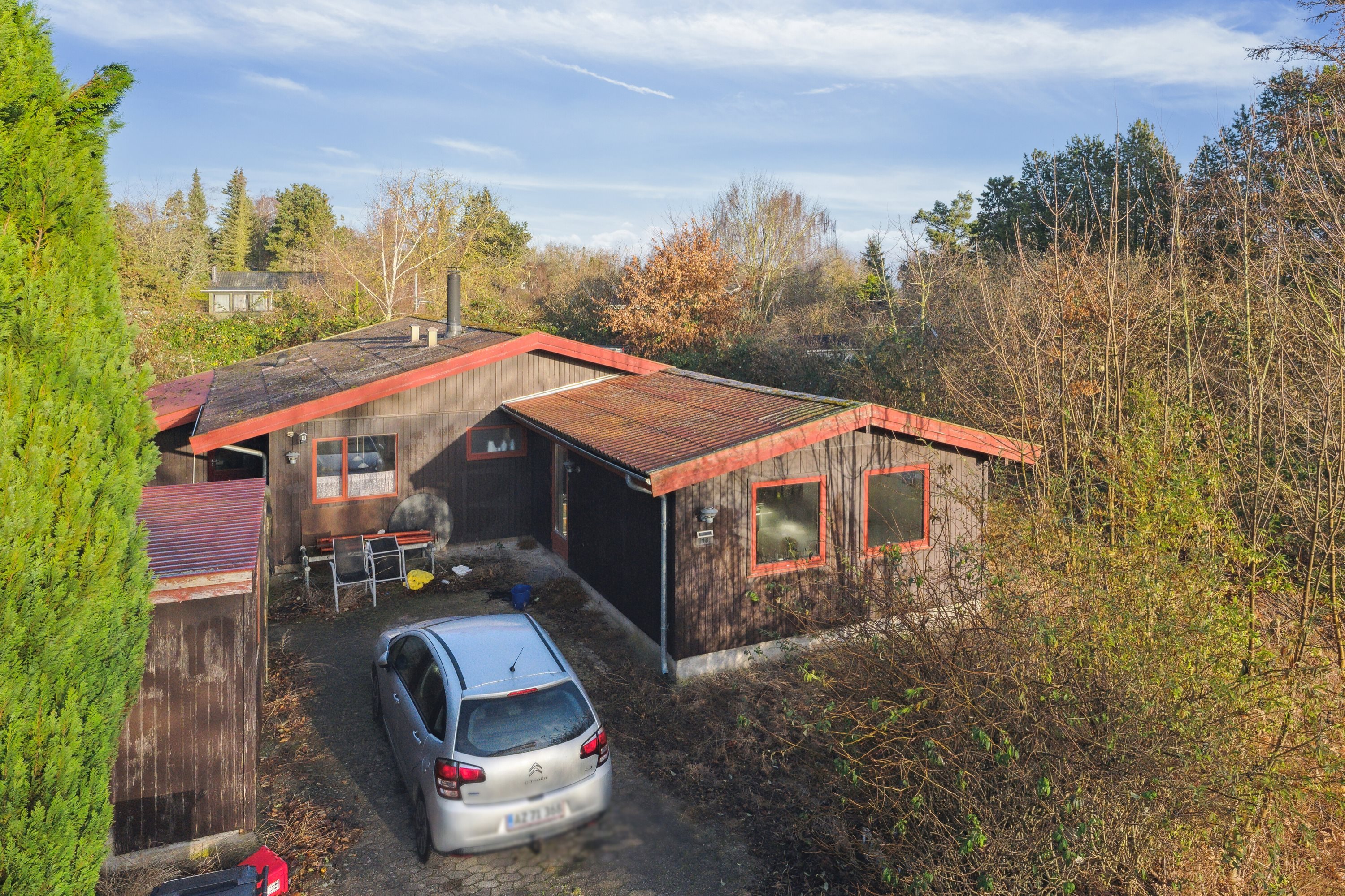 Fremhævet udendørs billede i fuldskærmstilstand. Billede af Kamillevej 18, 4750 Lundby