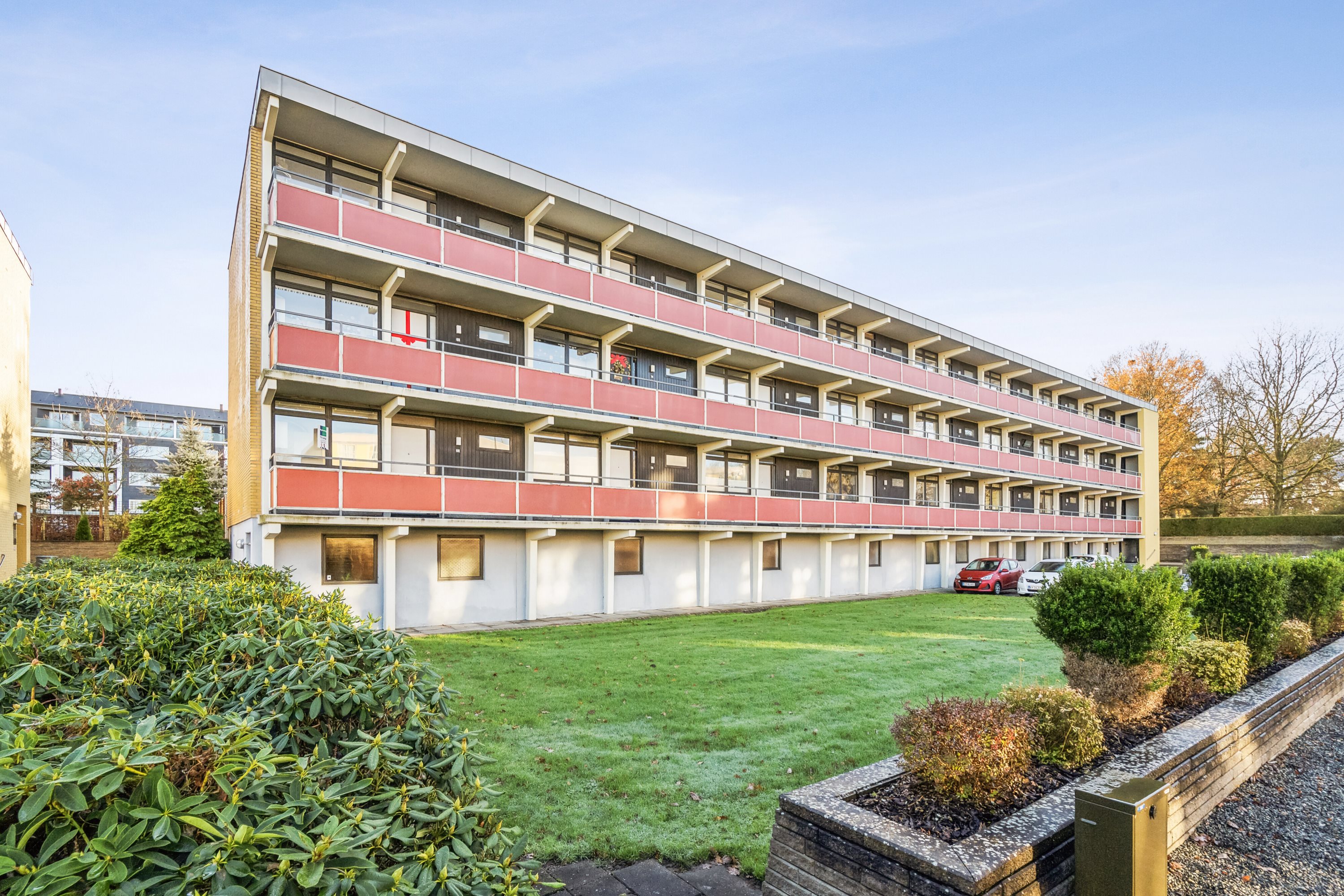 Miniaturebillede 1: set fra haven. Billede af Floravænget 68, st.., Dalum, 5250 Odense SV