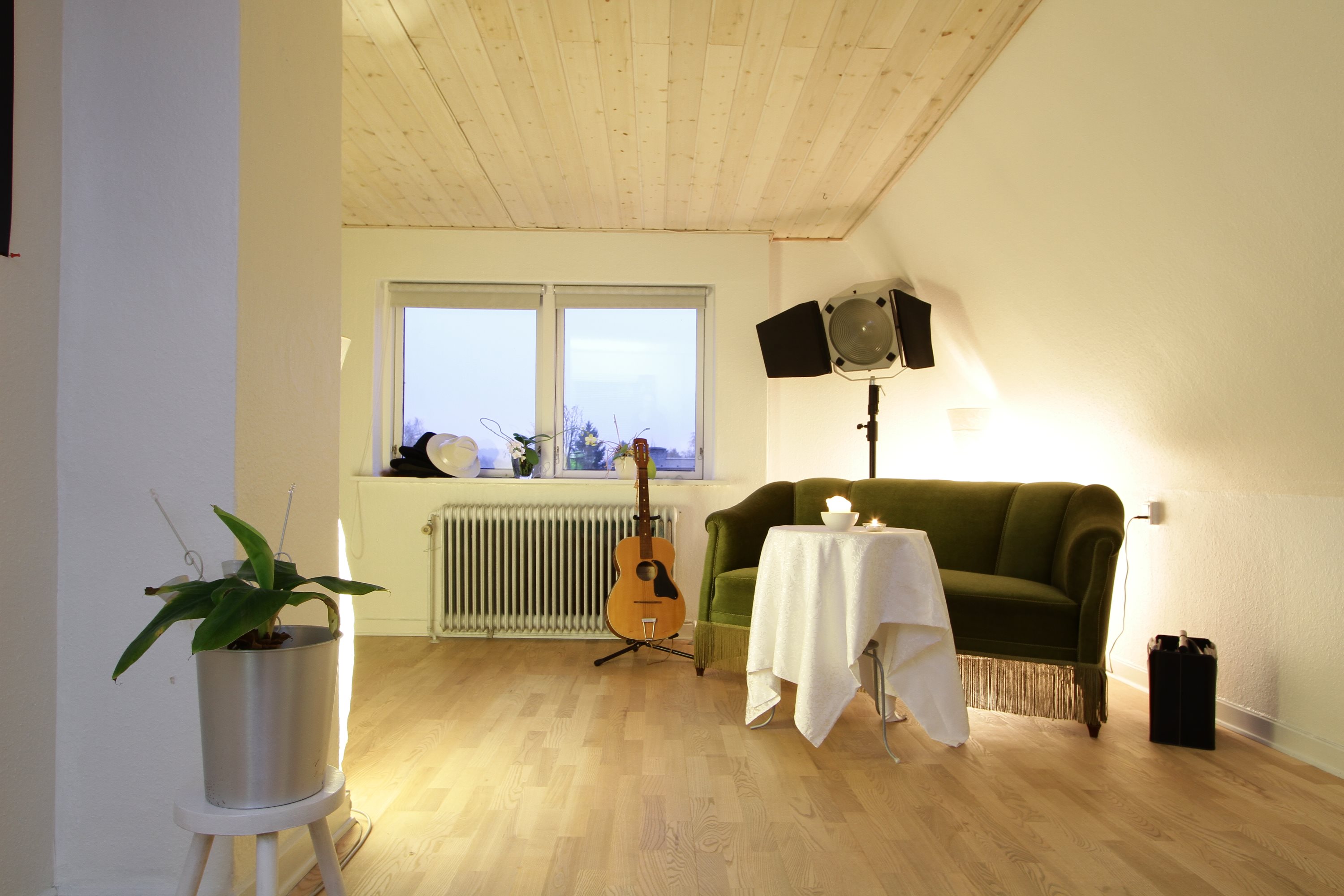 Fremhævet  billede i fuldskærmstilstand. Billede af Engvej 17B, 8543 Hornslet