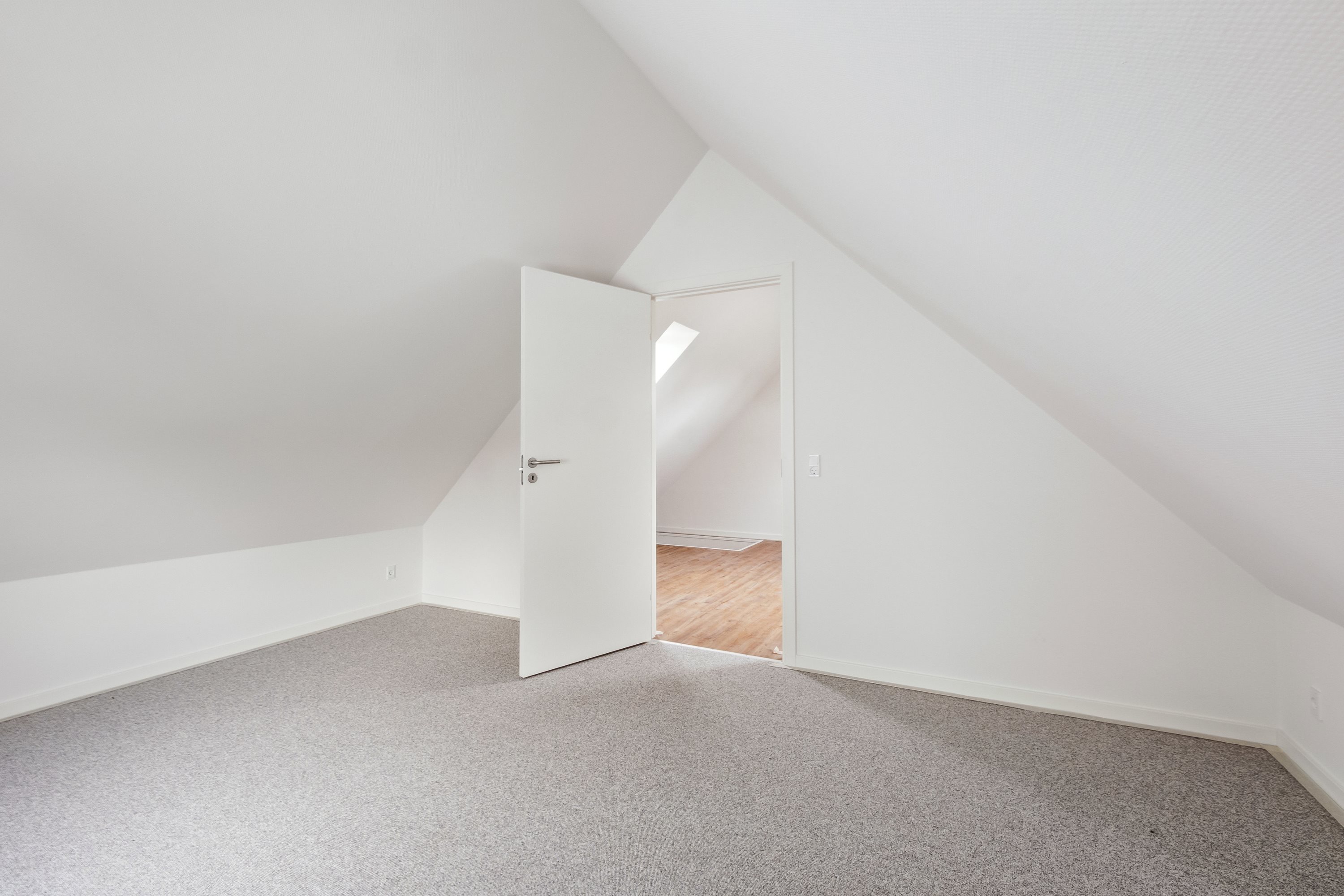 Fremhævet værelse billede i fuldskærmstilstand. Billede af Riis Alle 14, 7900 Nykøbing M