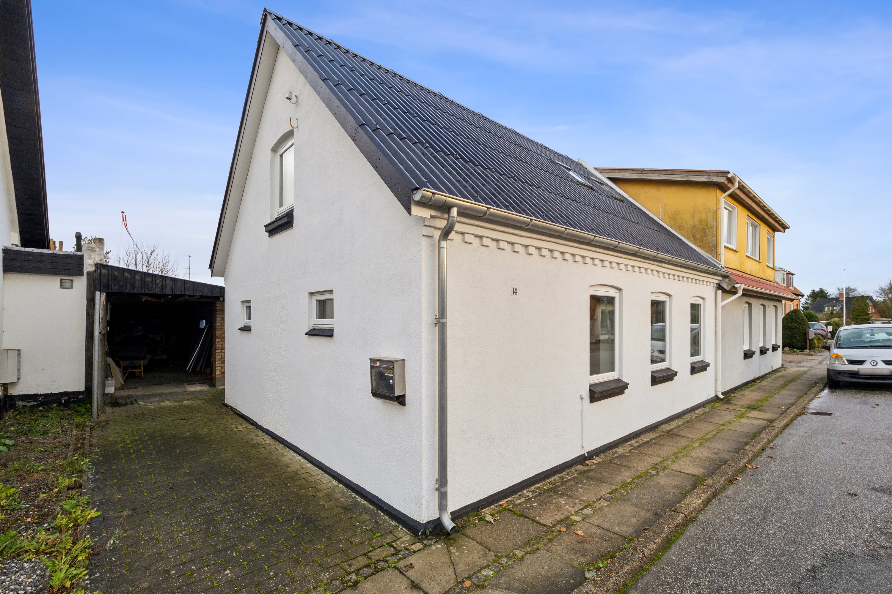 Miniaturebillede 1: ejendom 1. Billede af Riis Alle 14, 7900 Nykøbing M