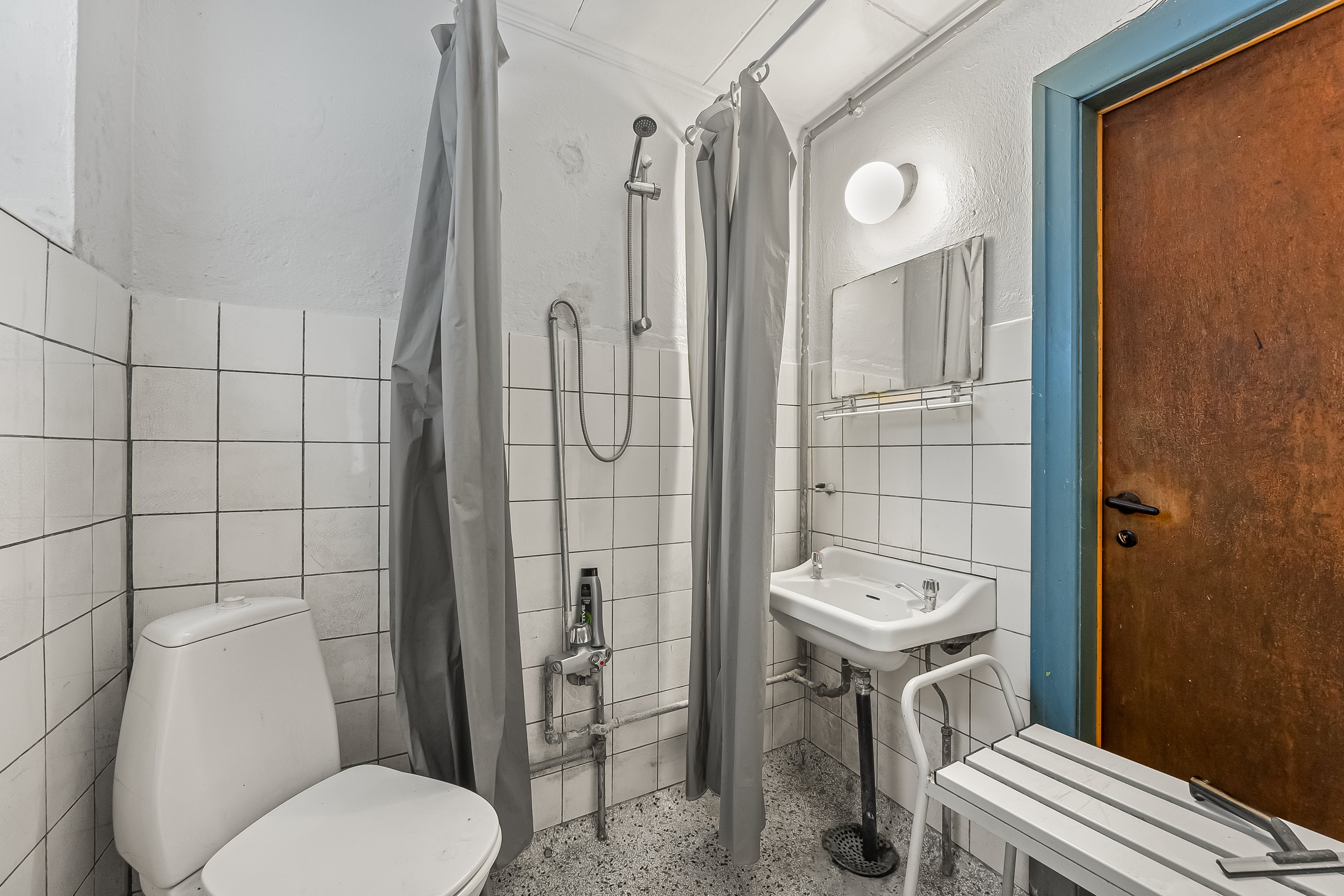 Fremhævet badeværelse billede i fuldskærmstilstand. Billede af Hestkærvej 17, Finderup, 6900 Skjern