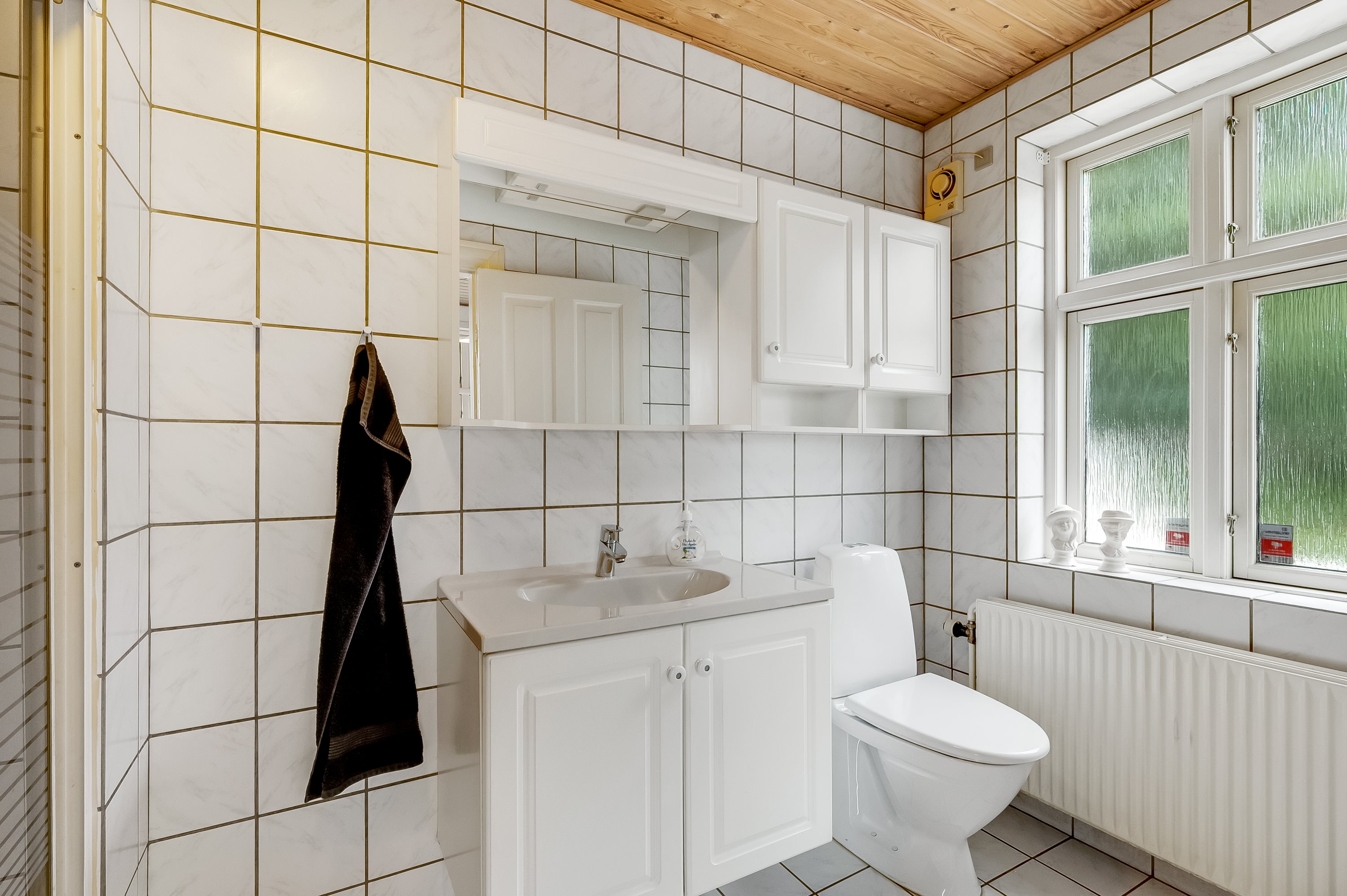 Fremhævet  billede i fuldskærmstilstand. Billede af Knaplundvej 3, 7270 Stakroge