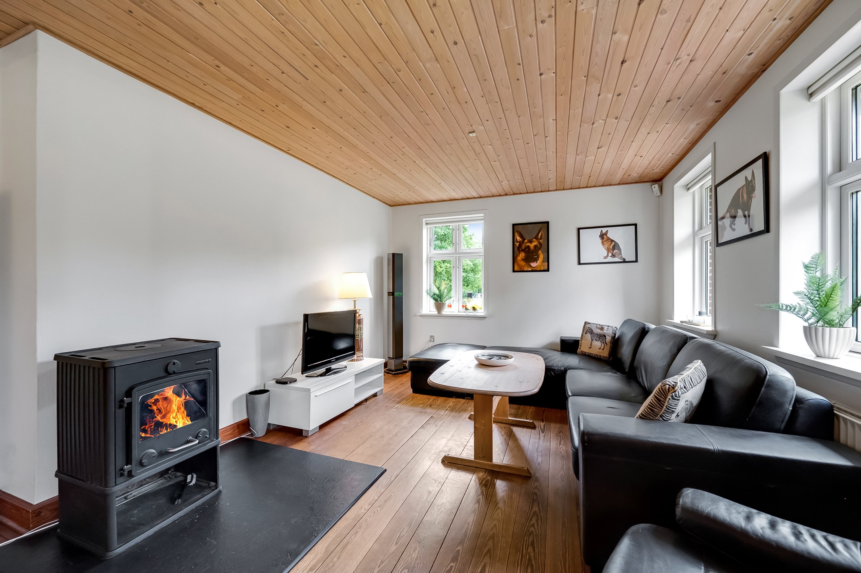 Fremhævet  billede i fuldskærmstilstand. Billede af Knaplundvej 3, 7270 Stakroge