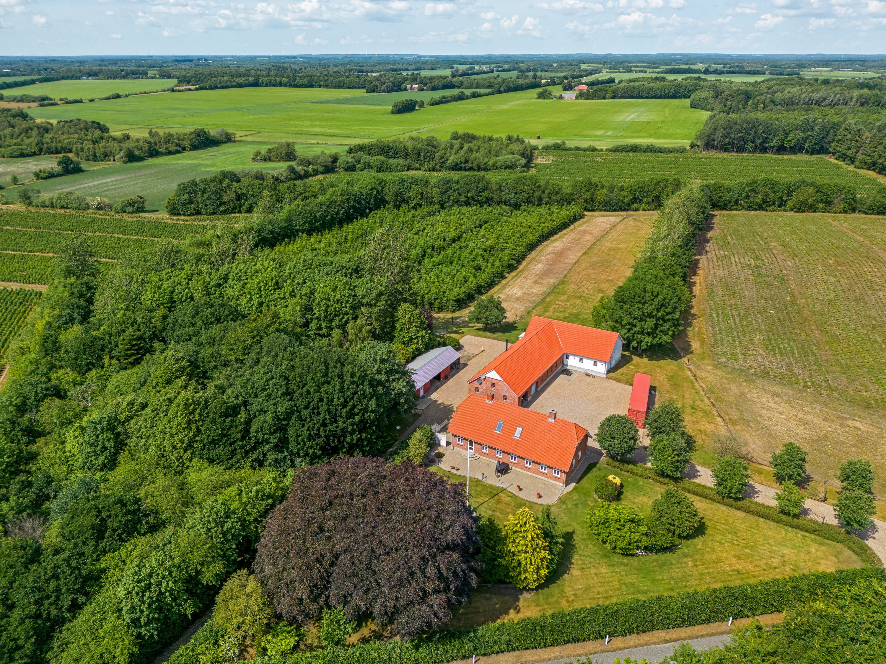 Fremhævet  billede i fuldskærmstilstand. Billede af Knaplundvej 3, 7270 Stakroge