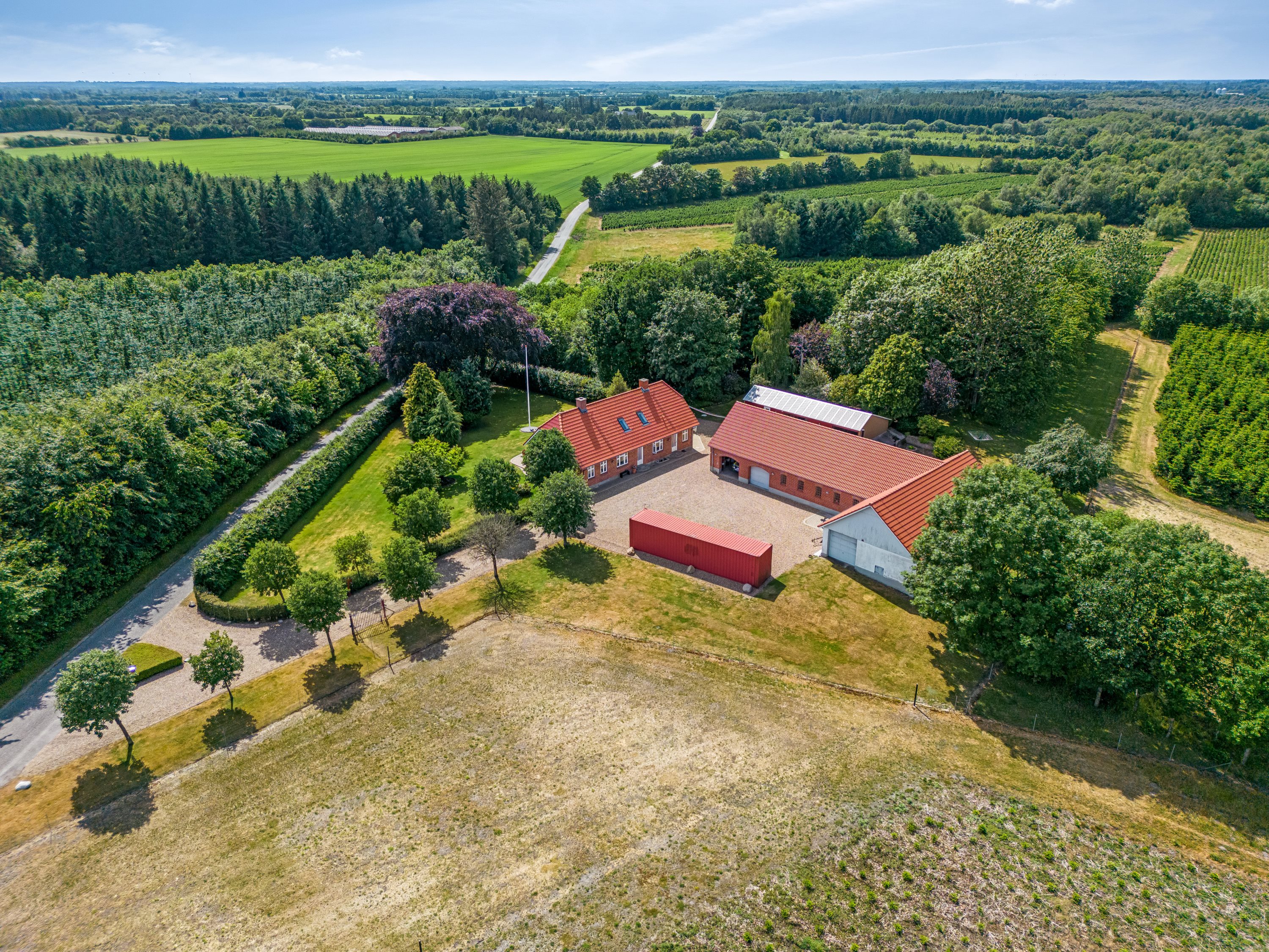 Fremhævet  billede i fuldskærmstilstand. Billede af Knaplundvej 3, 7270 Stakroge