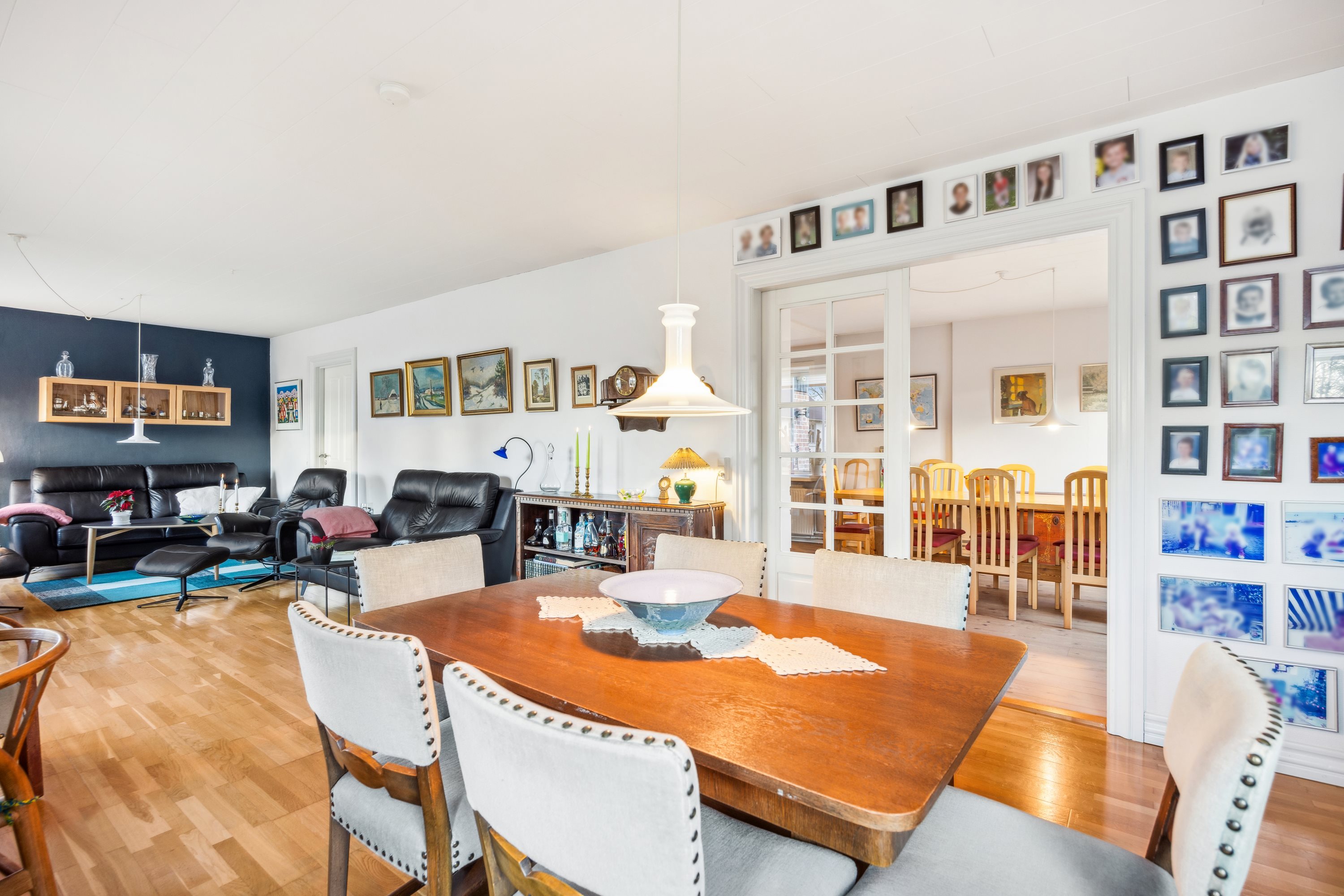 Fremhævet stue billede i fuldskærmstilstand. Billede af Kirkegade 83, 9460 Brovst