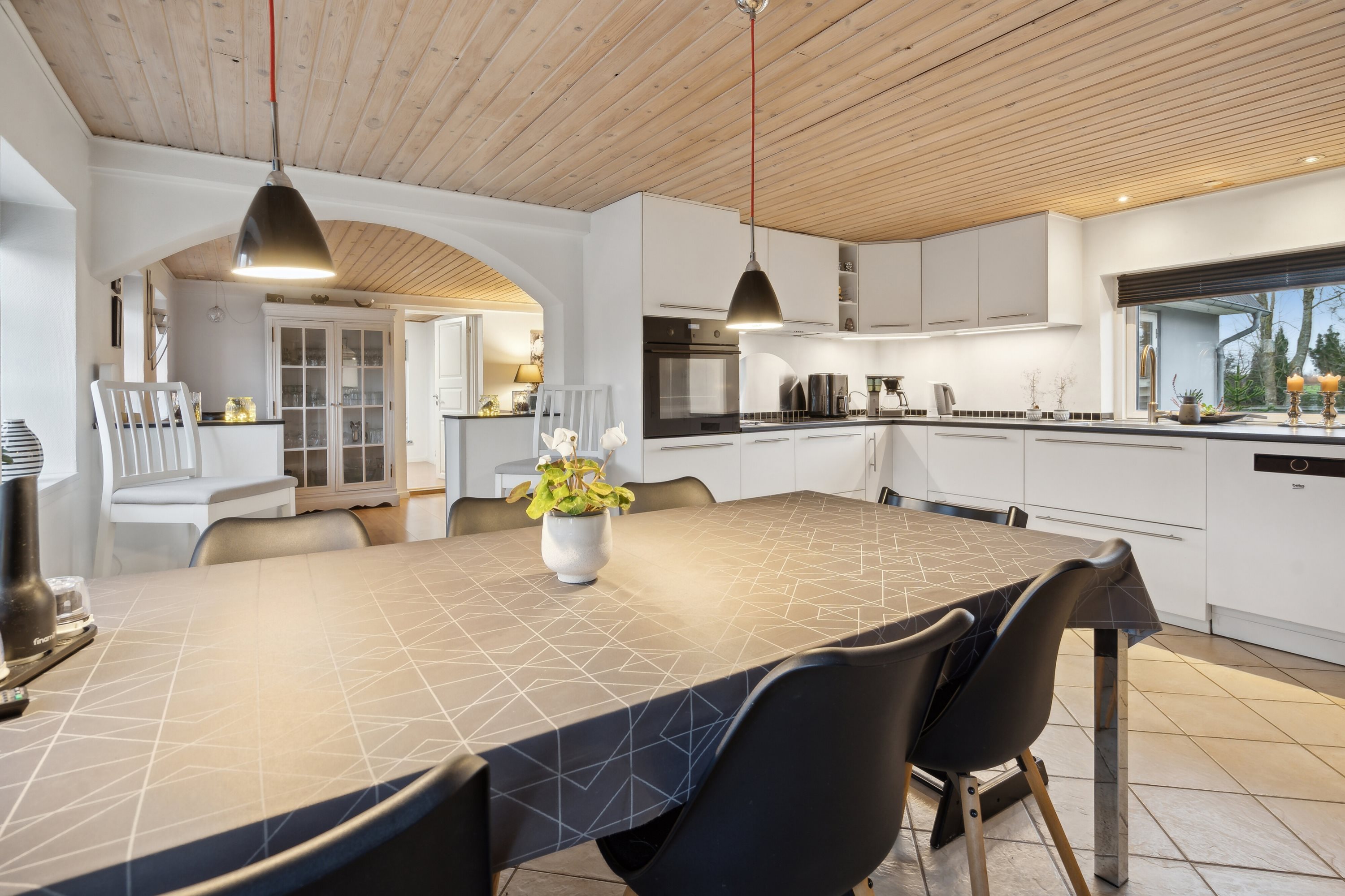 Fremhævet spisestue billede i fuldskærmstilstand. Billede af Assensvej 133, Nybølle, 5750 Ringe