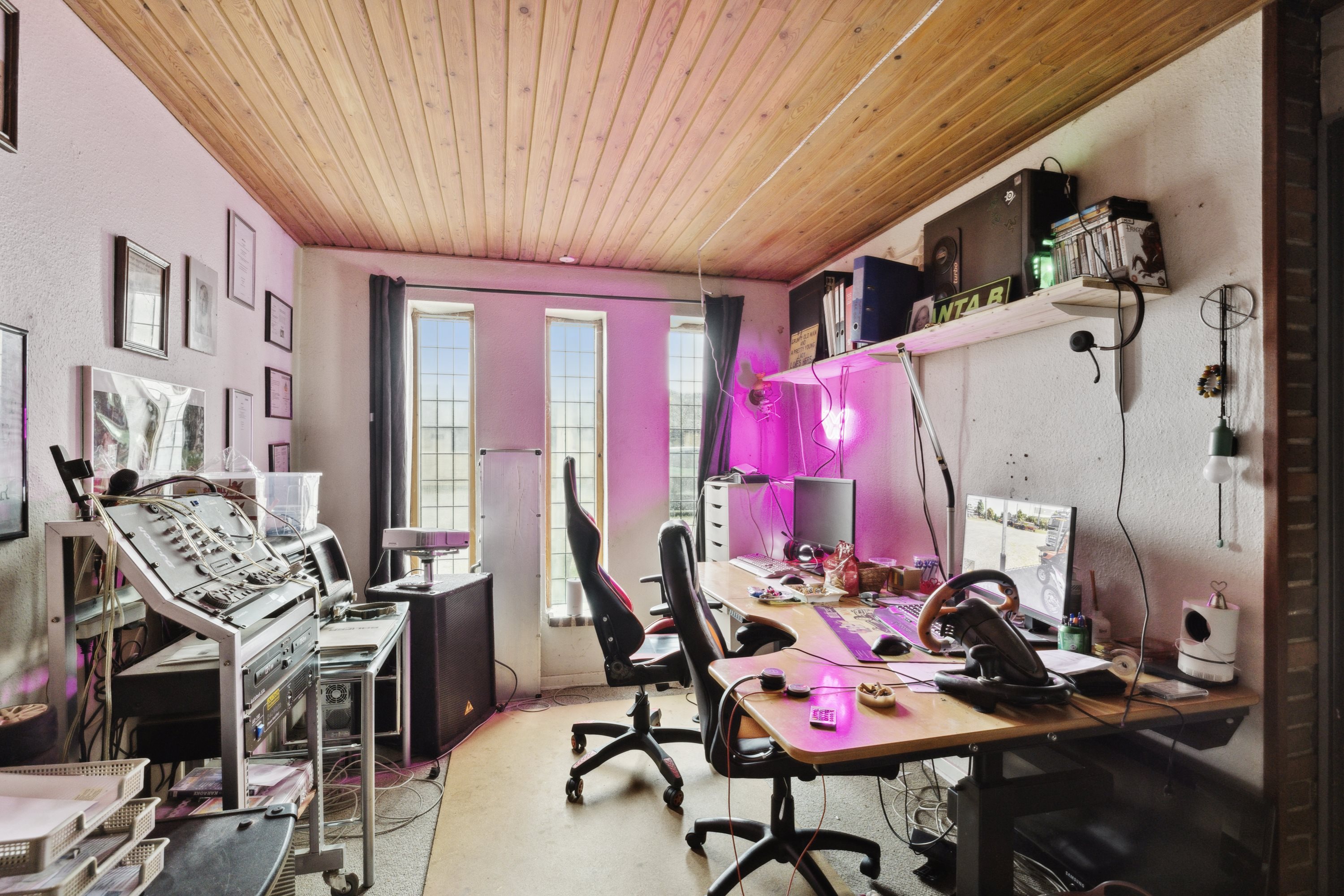 Fremhævet stue billede i fuldskærmstilstand. Billede af Jordløsevej 41, V Hæsinge, 5672 Broby