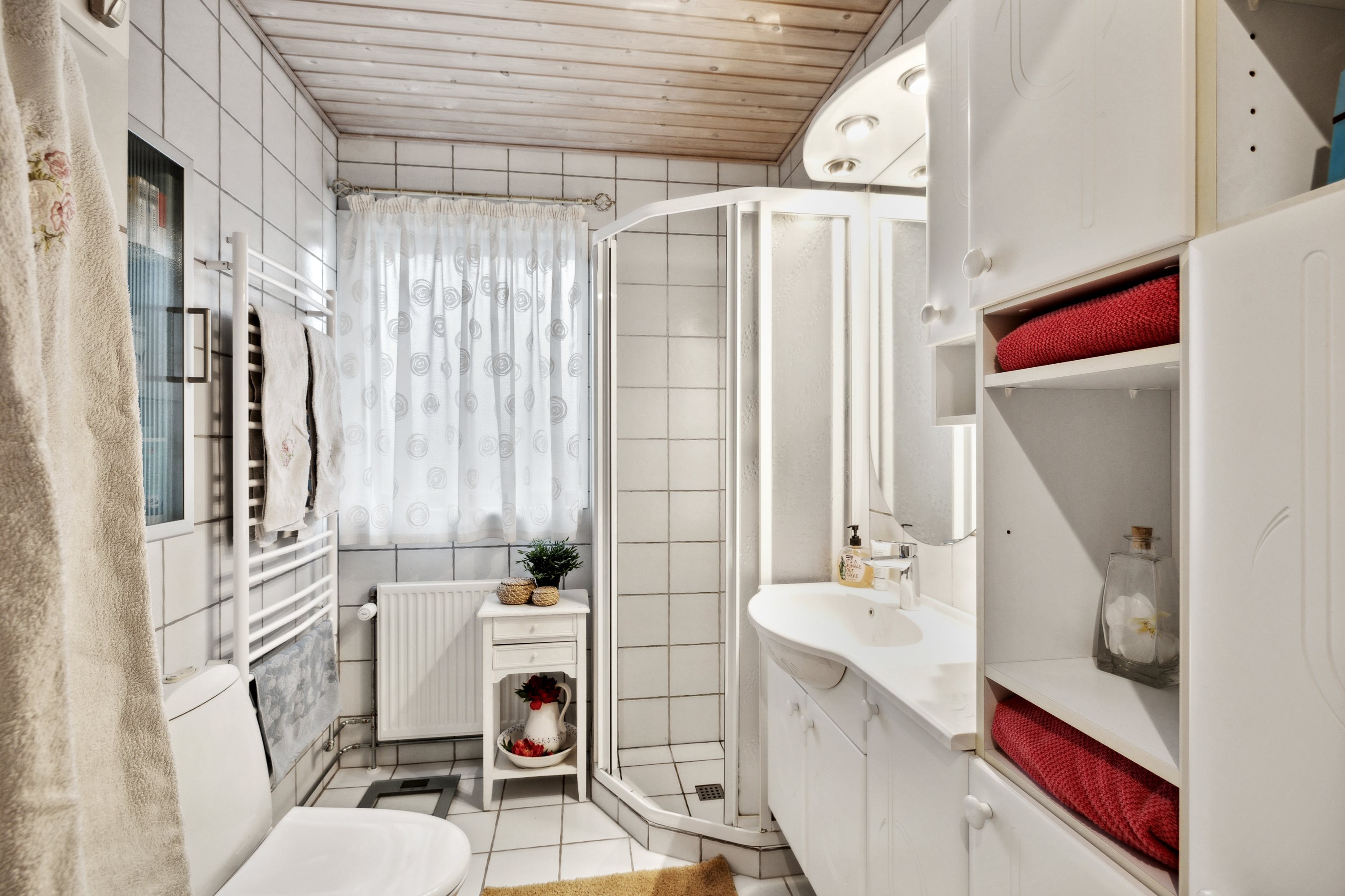 Fremhævet badeværelse billede i fuldskærmstilstand. Billede af Store Stege 6, Dyreborg, 5600 Faaborg