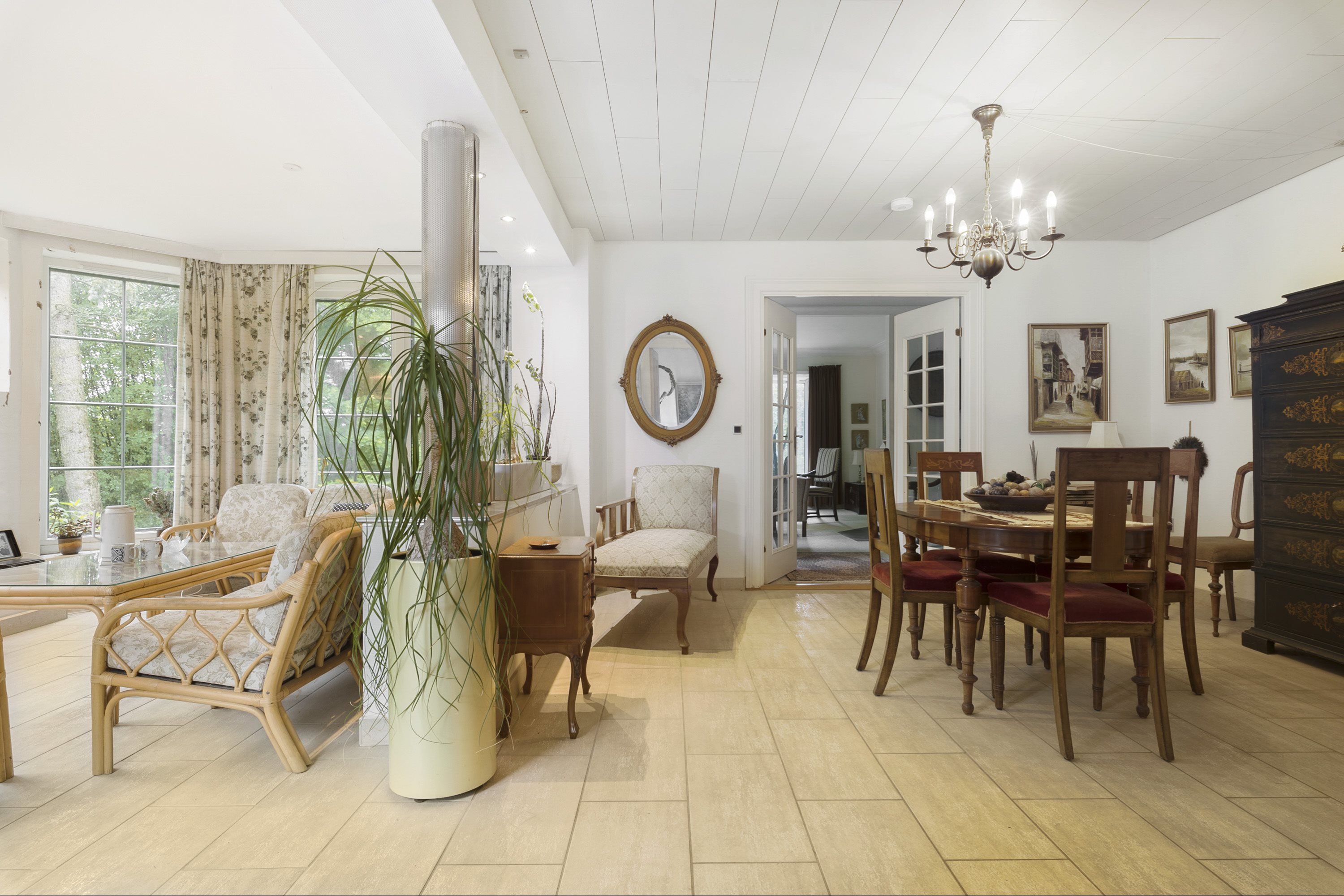 Fremhævet spisestue billede i fuldskærmstilstand. Billede af Hvalpsundvej 20, 9610 Nørager