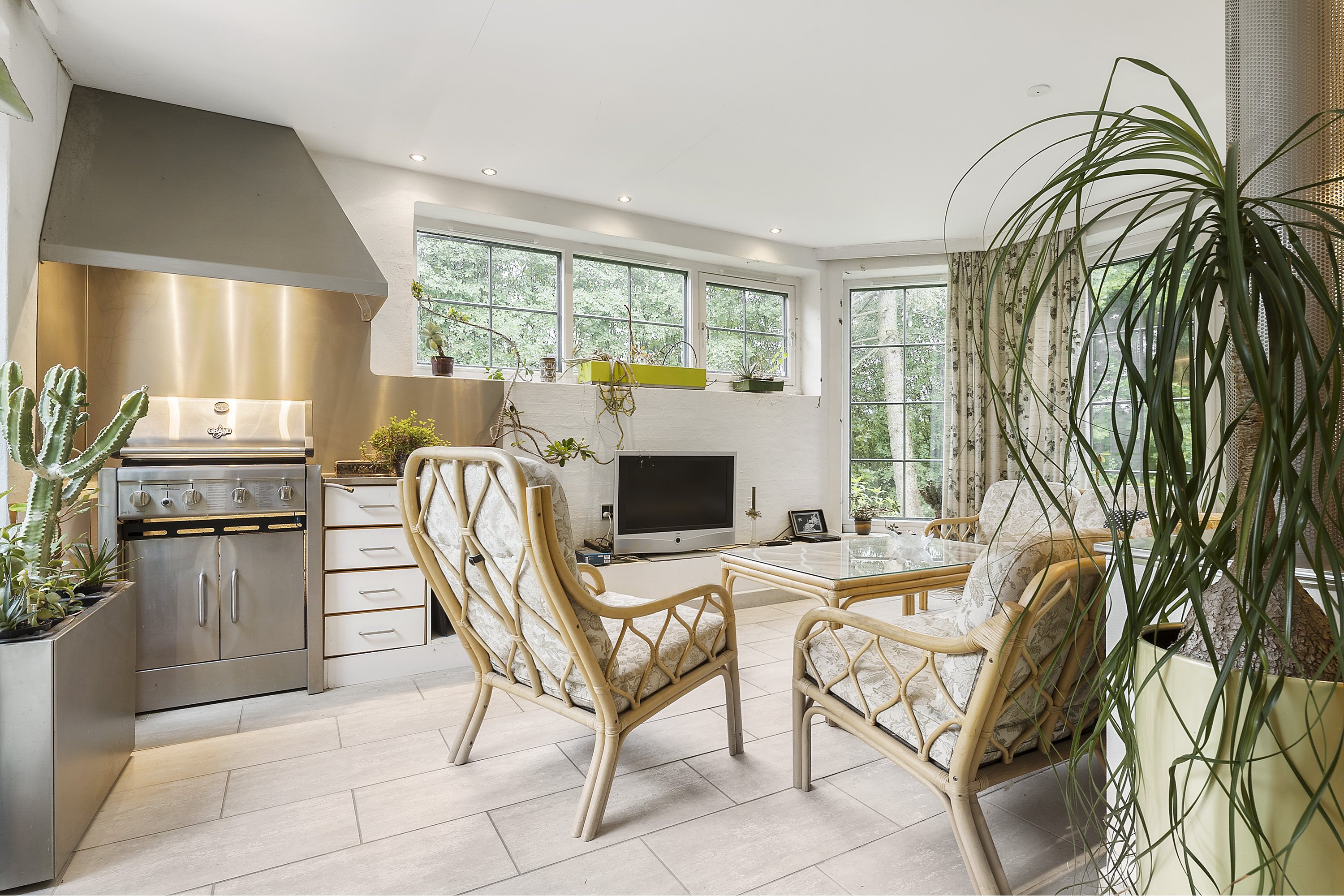 Fremhævet udestue billede i fuldskærmstilstand. Billede af Hvalpsundvej 20, 9610 Nørager