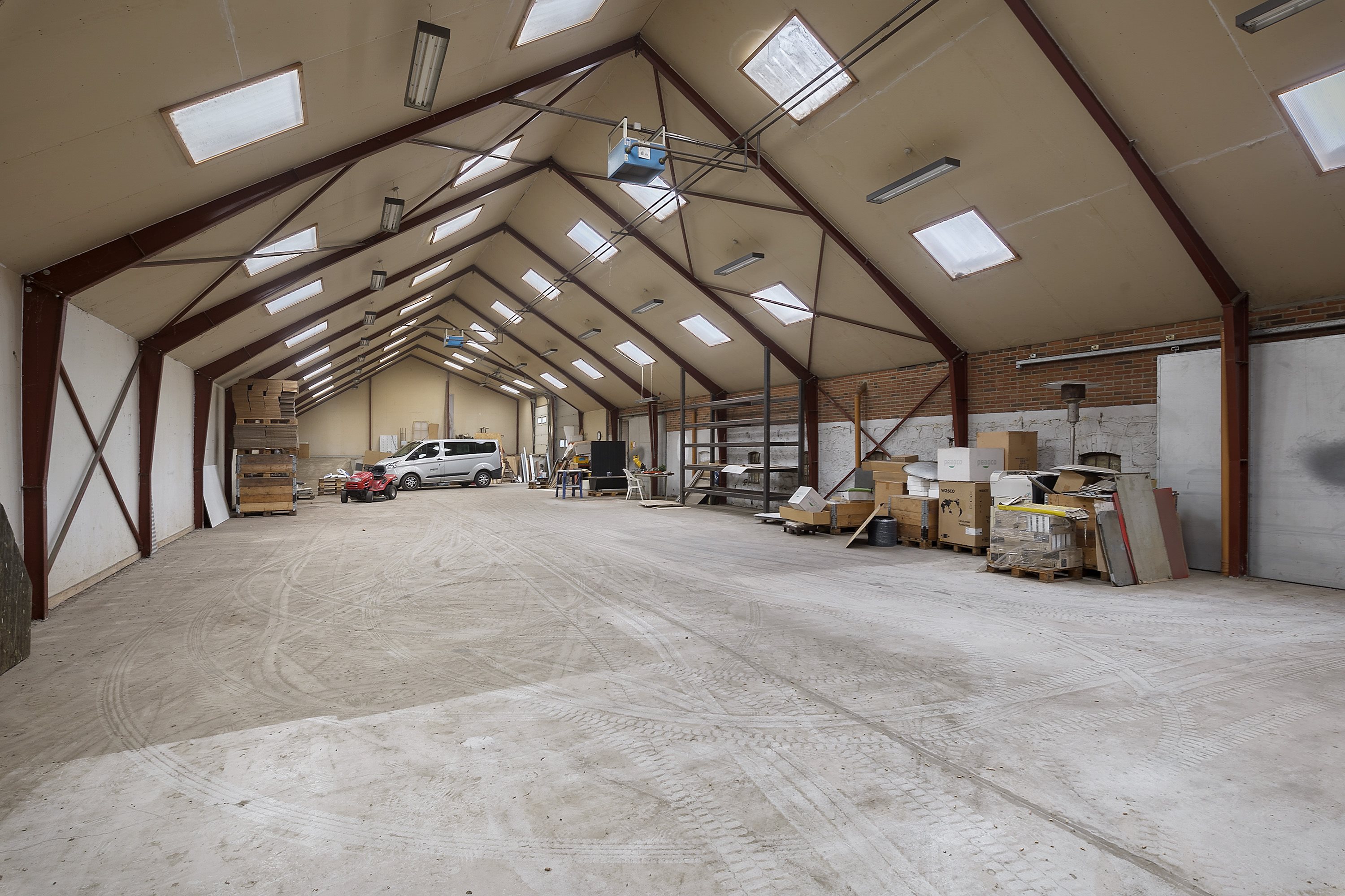 Fremhævet maskinhal billede i fuldskærmstilstand. Billede af Hvalpsundvej 20, 9610 Nørager