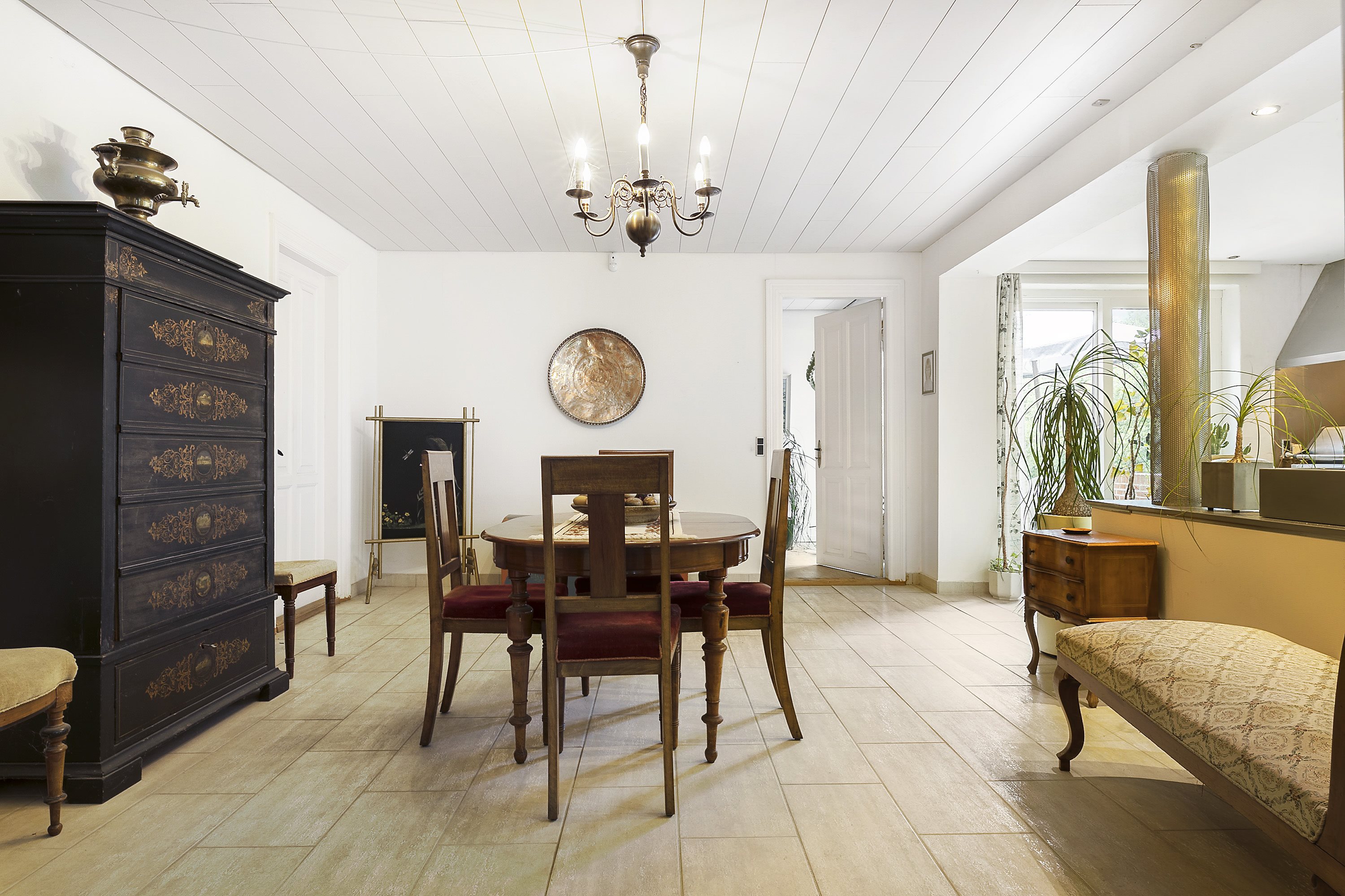 Fremhævet spisestue billede i fuldskærmstilstand. Billede af Hvalpsundvej 20, 9610 Nørager