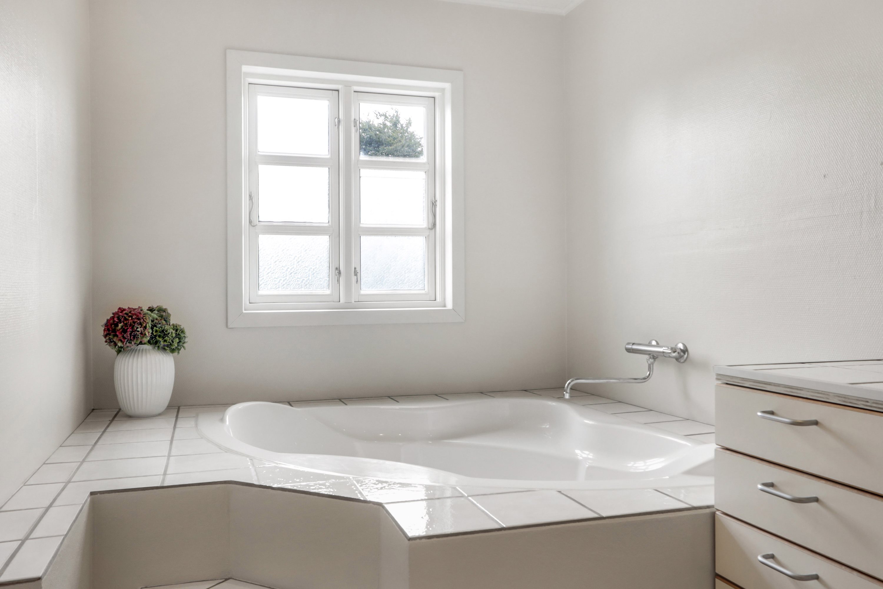 Fremhævet badeværelse billede i fuldskærmstilstand. Billede af Solskinsvej 1, Jørgensø Strand, 5450 Otterup