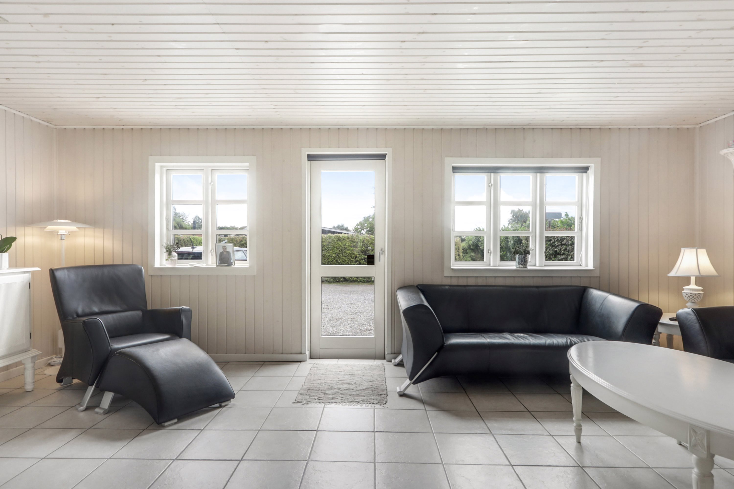 Fremhævet stue billede i fuldskærmstilstand. Billede af Solskinsvej 1, Jørgensø Strand, 5450 Otterup