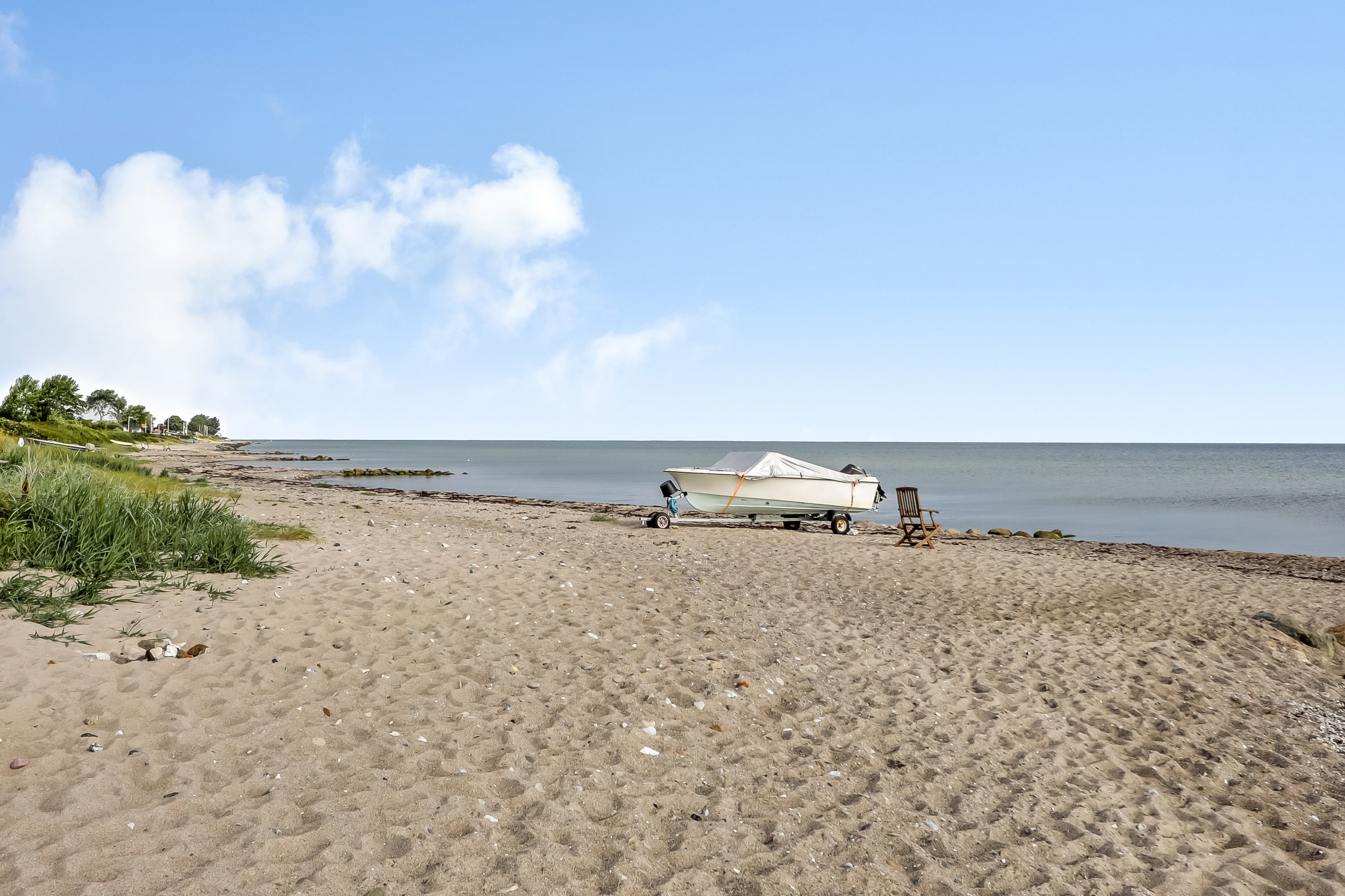 Fremhævet område billede i fuldskærmstilstand. Billede af Solskinsvej 1, Jørgensø Strand, 5450 Otterup