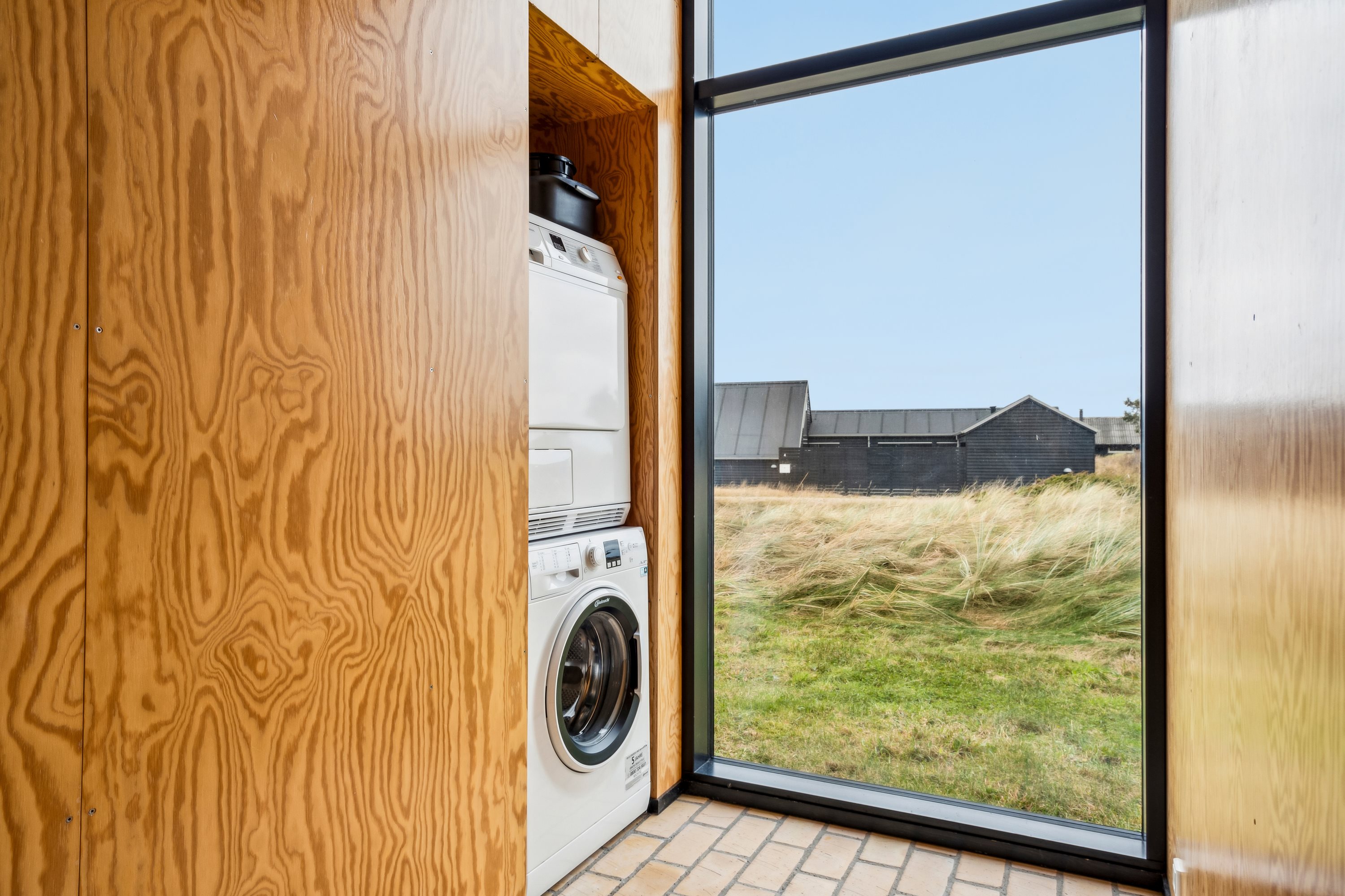 Fremhævet gang billede i fuldskærmstilstand. Billede af Kragestranden 6, Tornby, 9850 Hirtshals