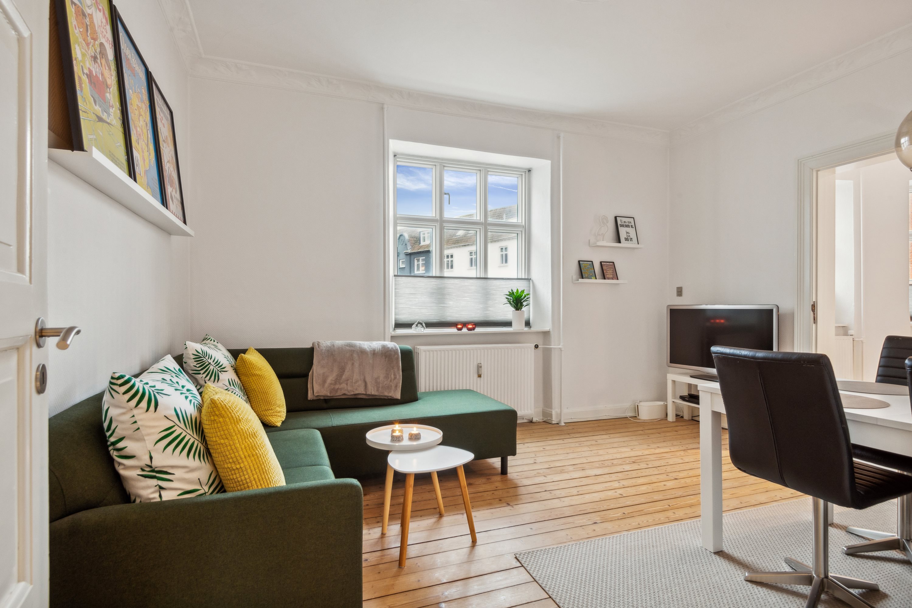 Miniaturebillede 1: stue. Billede af Finlandsgade 12, st.. tv., 9000 Aalborg