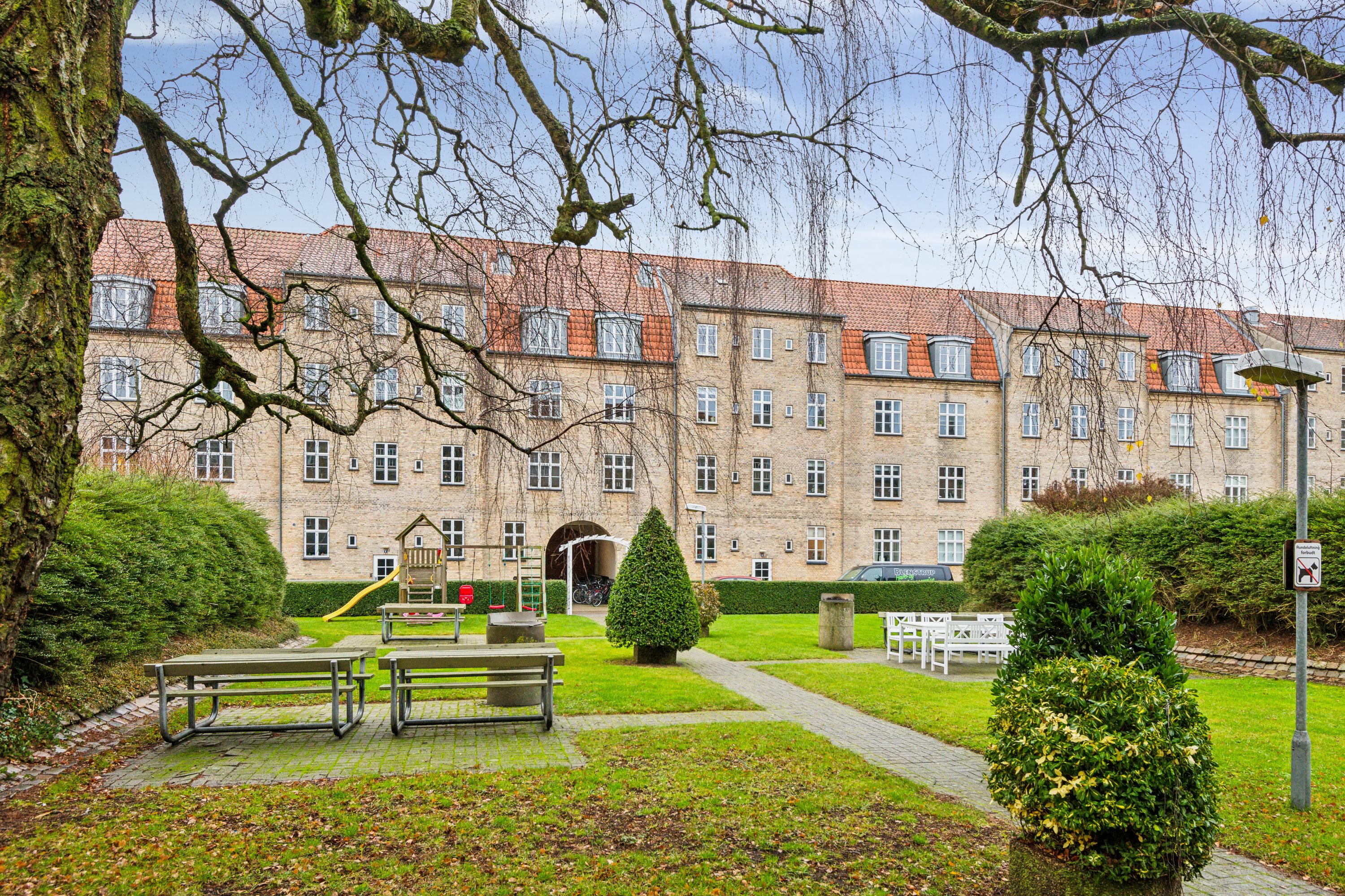 Fremhævet ejendom 1 billede i fuldskærmstilstand. Billede af Finlandsgade 12, st.. tv., 9000 Aalborg