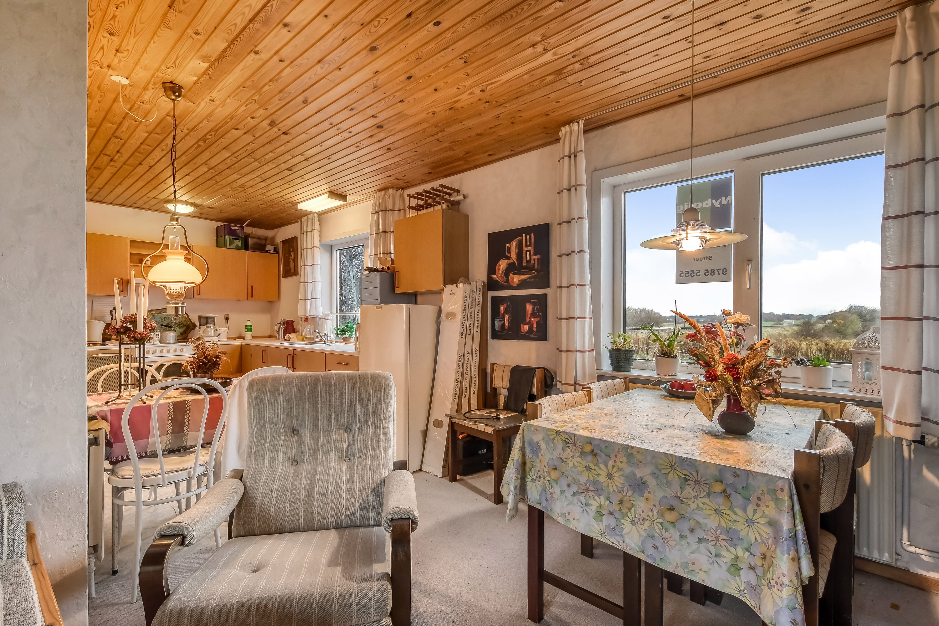 Fremhævet stue billede i fuldskærmstilstand. Billede af Kragelundvej 2, Hjerm, 7830 Vinderup