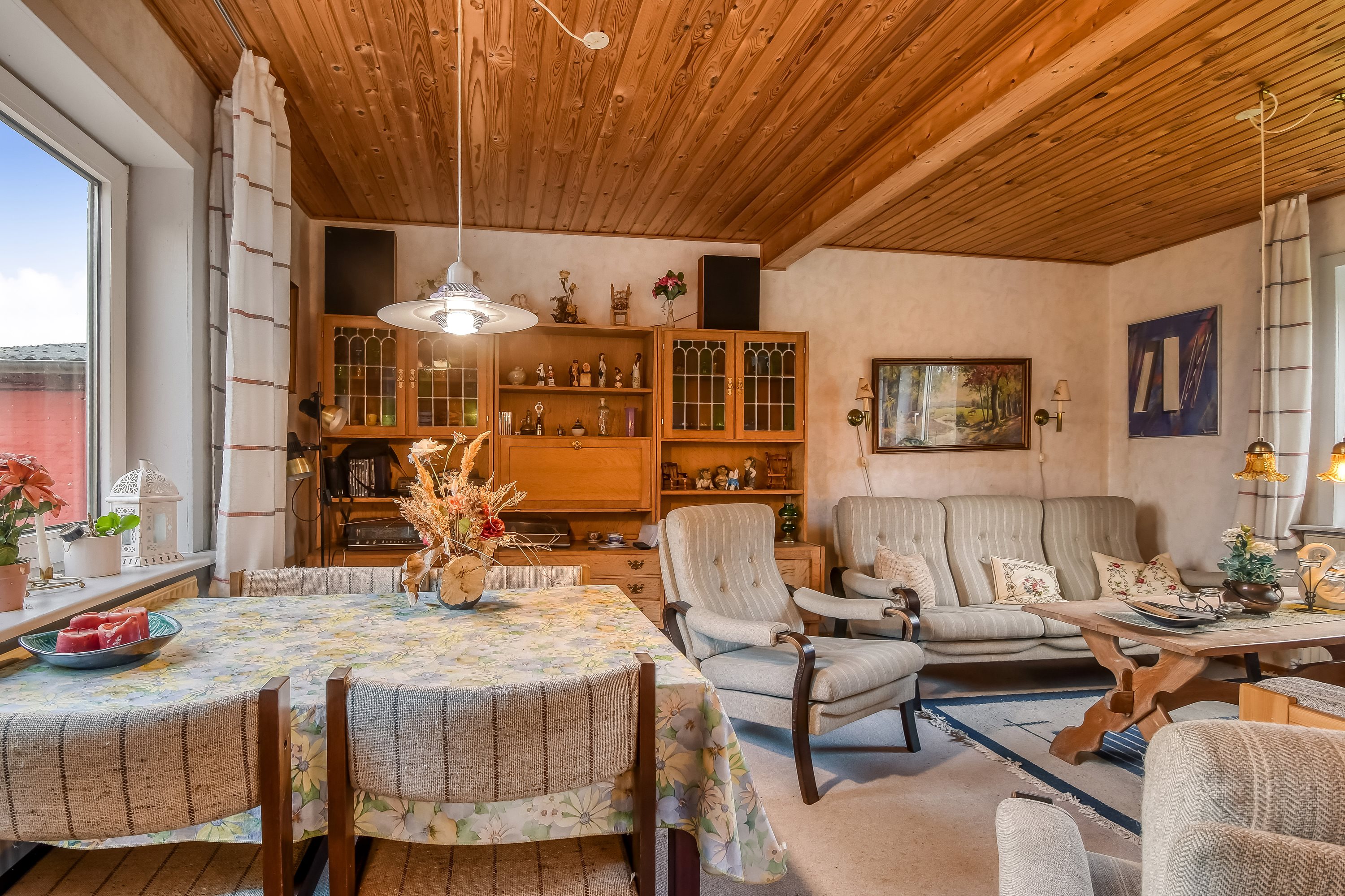 Fremhævet stue billede i fuldskærmstilstand. Billede af Kragelundvej 2, Hjerm, 7830 Vinderup