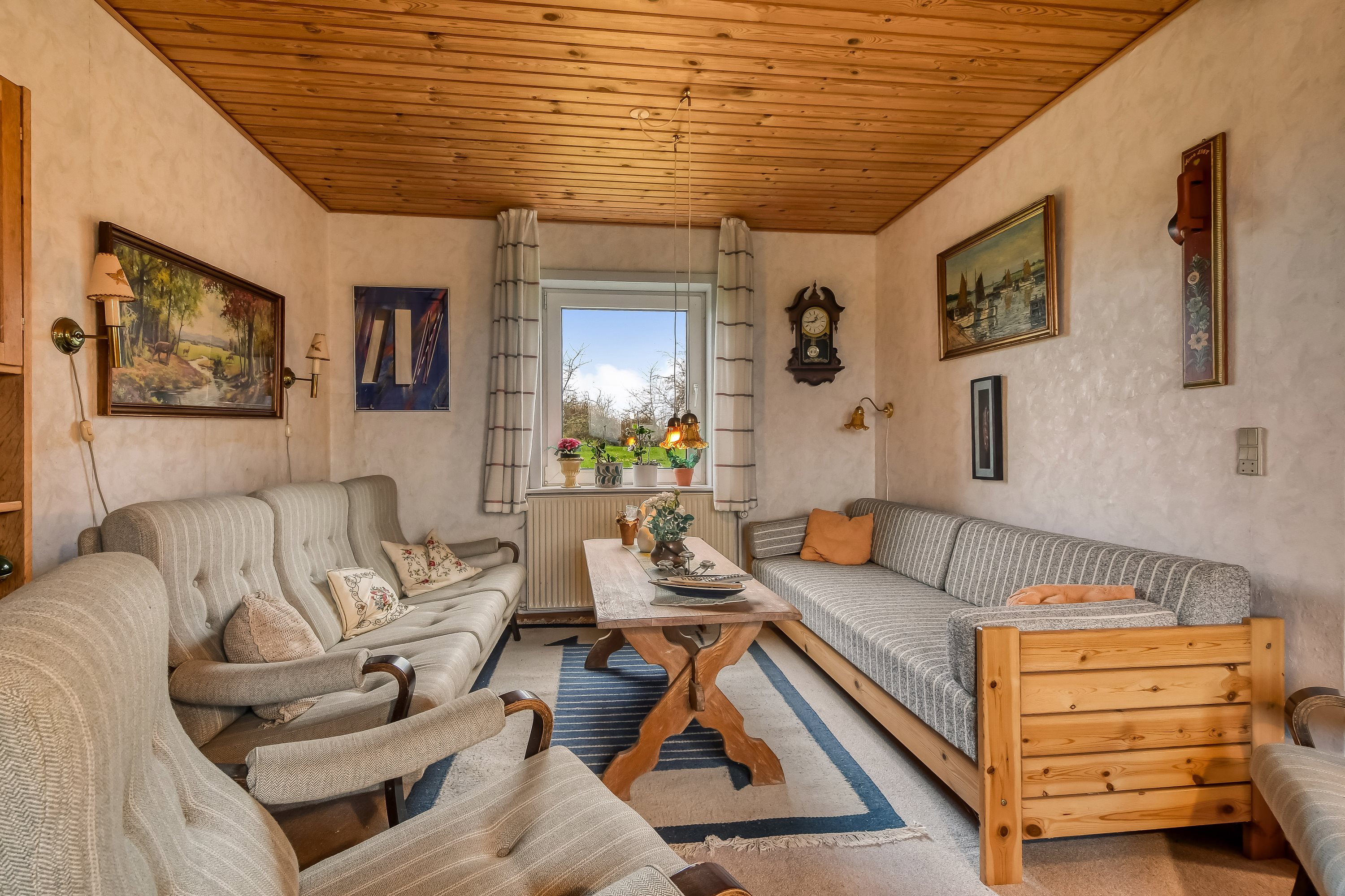 Fremhævet stue billede i fuldskærmstilstand. Billede af Kragelundvej 2, Hjerm, 7830 Vinderup