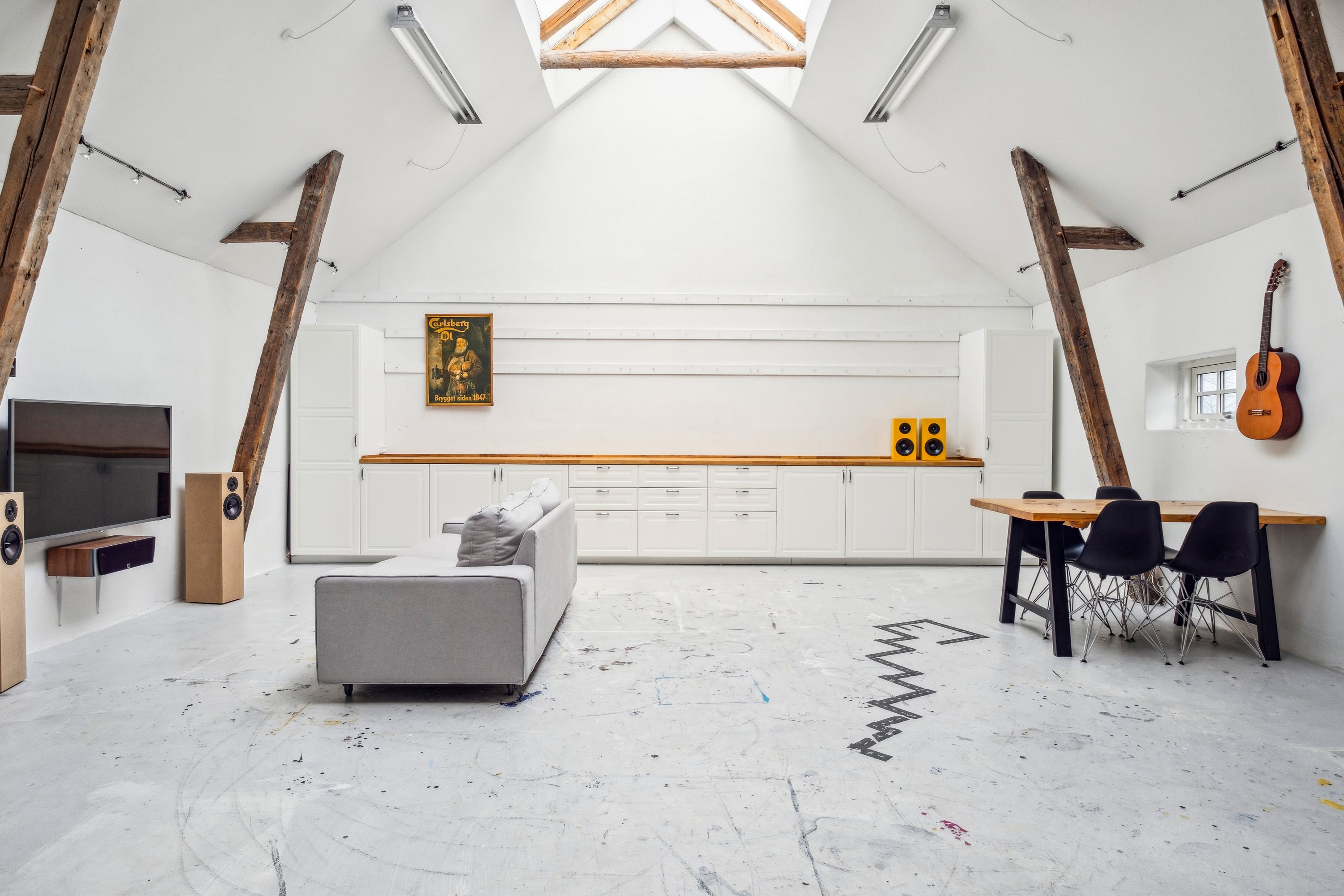 Fremhævet gildesal billede i fuldskærmstilstand. Billede af Troldemosevej 78, Korsø, 9620 Aalestrup