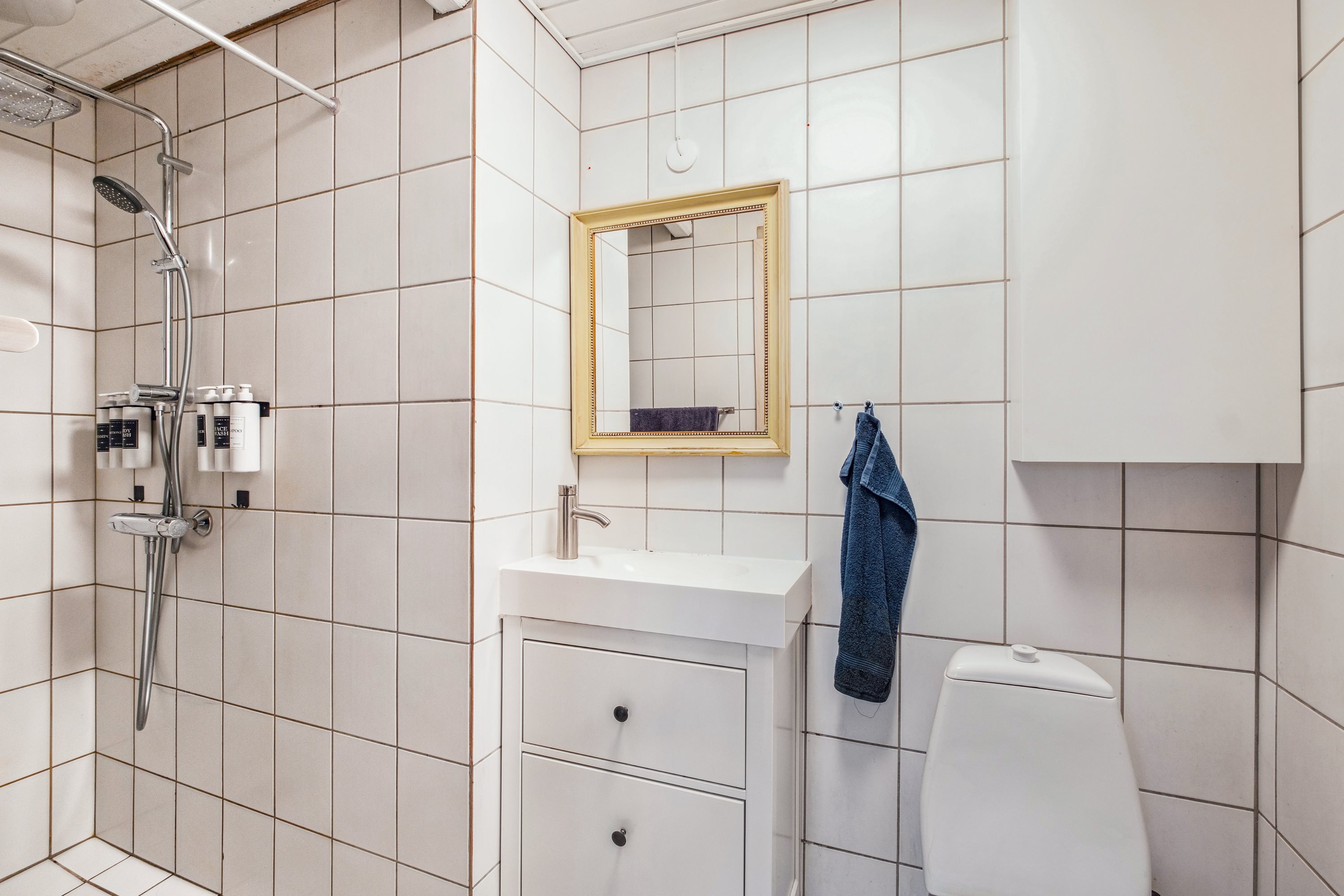 Fremhævet badeværelse billede i fuldskærmstilstand. Billede af Troldemosevej 78, Korsø, 9620 Aalestrup